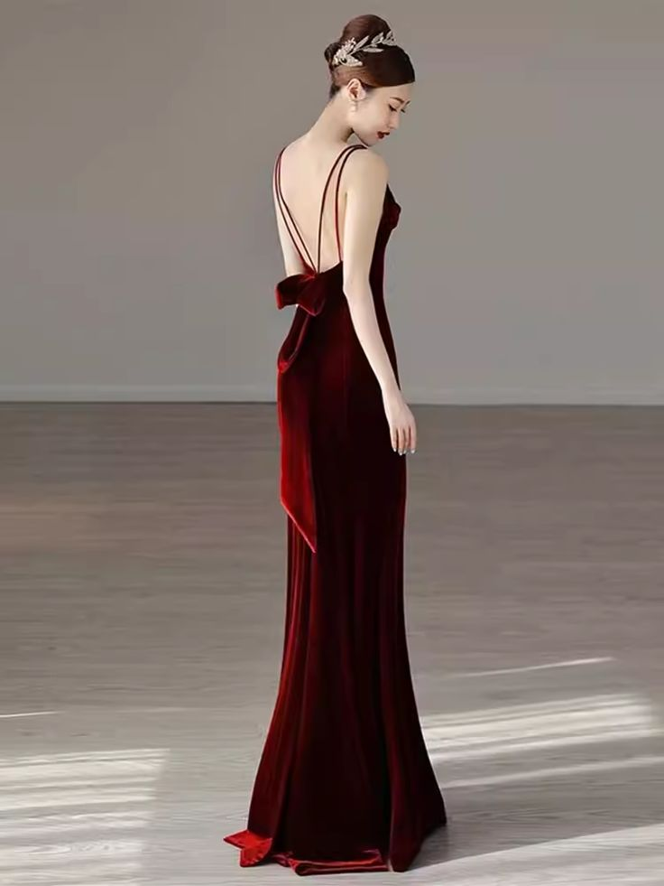 Elegant Mermaid Velvet Red Party Dress - Long Backless Prom Gown J4894 for Evening Events, Homecoming & Formal Occasions