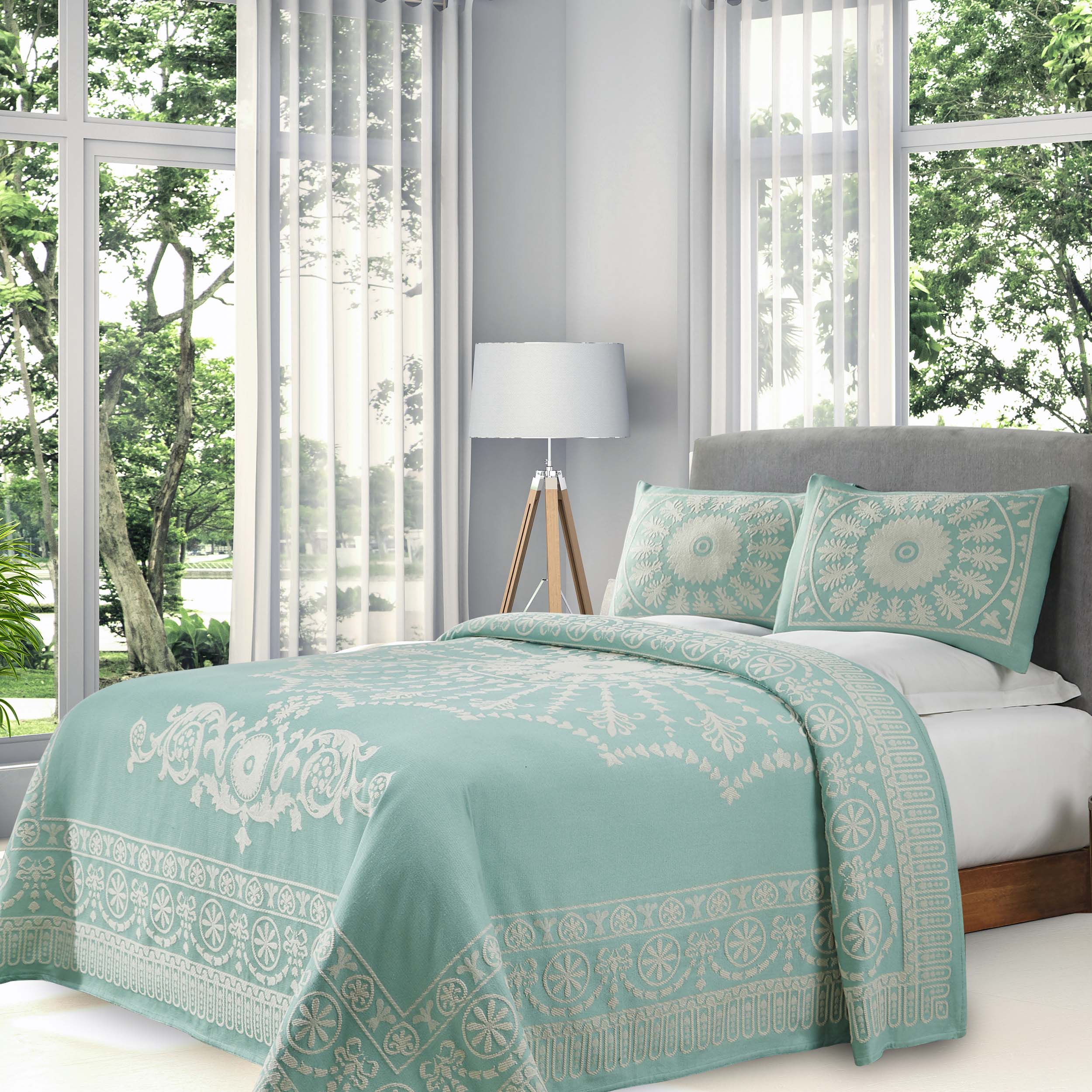 Traditional Medallion Cotton Blend Woven Jacquard Bedspread Set - Queen Size Luxury Bedding for Master Bedroom - Perfect for Home Decor, Guest Room & Hotel Use