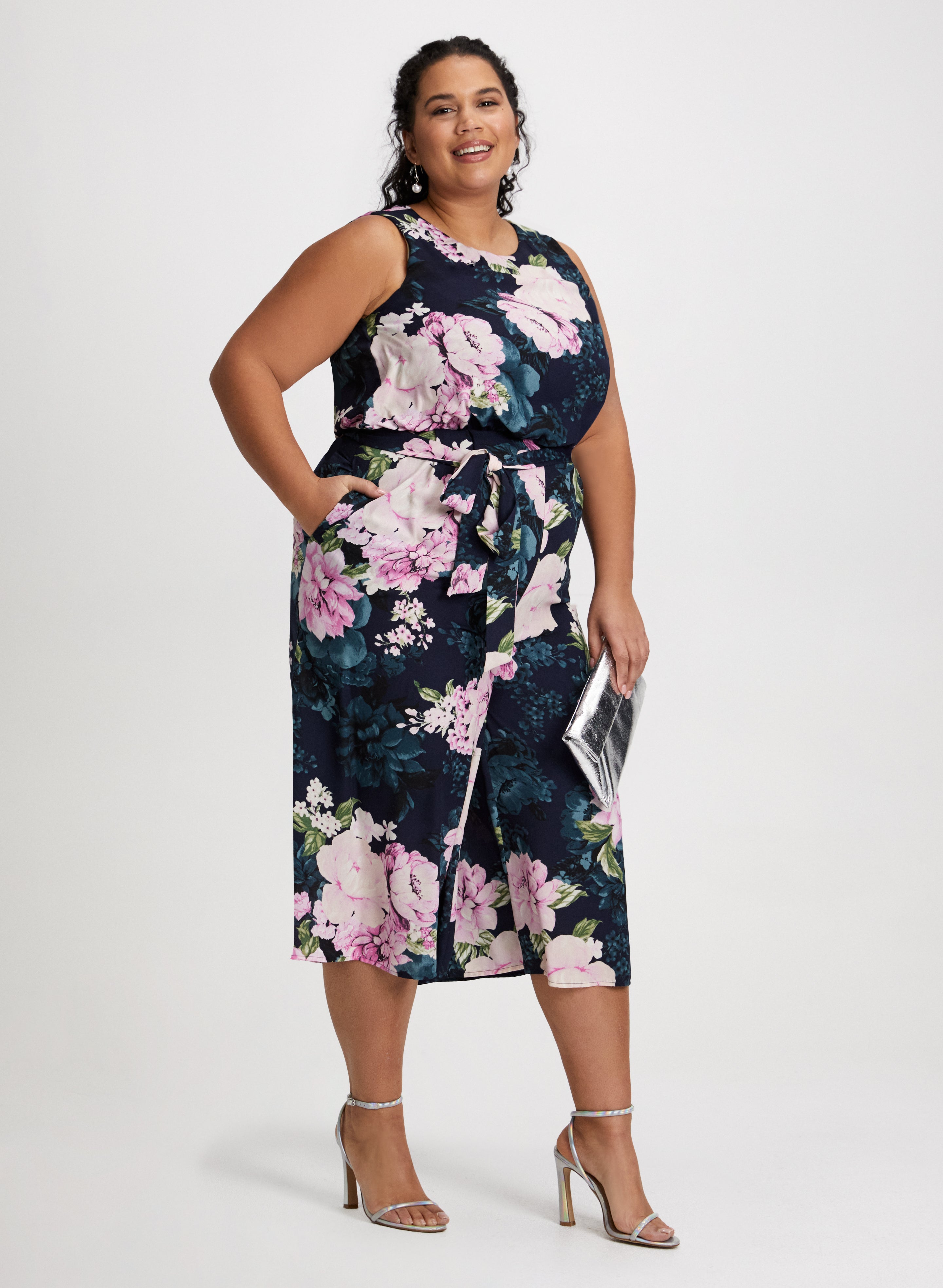 Stylish Cropped Floral Jumpsuit for Women - Summer Boho Romper with Pockets | Perfect for Beach Vacations, Music Festivals & Date Nights