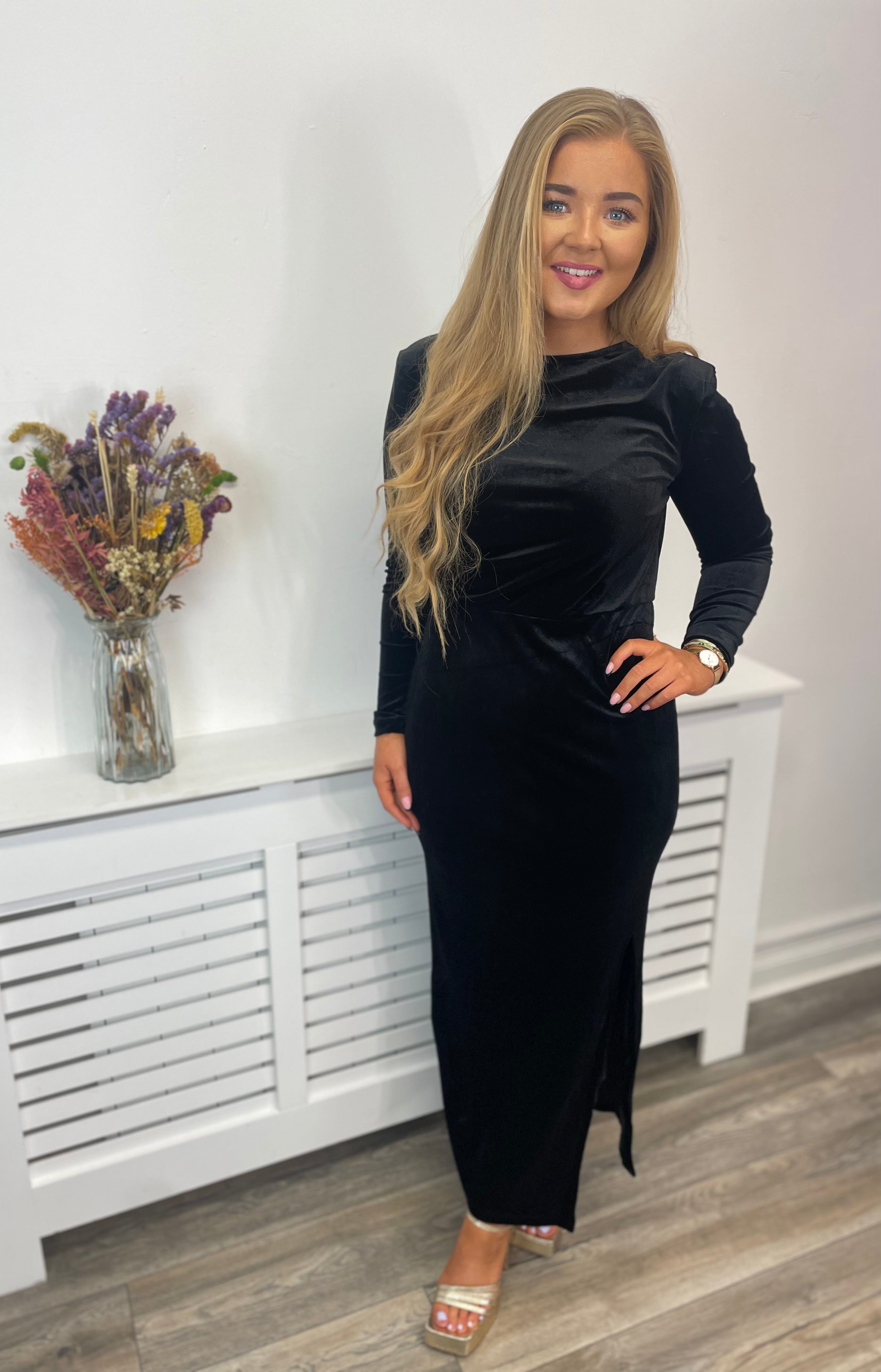 BIANCA Long Sleeve Black Dress for Women - Elegant & Comfortable Casual Wear for Office, Party, and Evening Events