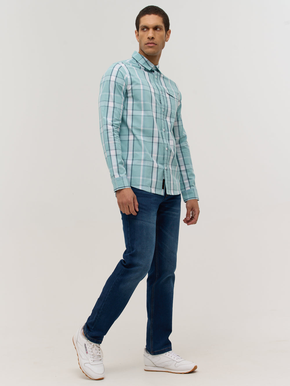 Sandler Eco-Friendly Straight Leg Jeans for Women - Sustainable Denim Pants for Casual Wear & Everyday Outfits