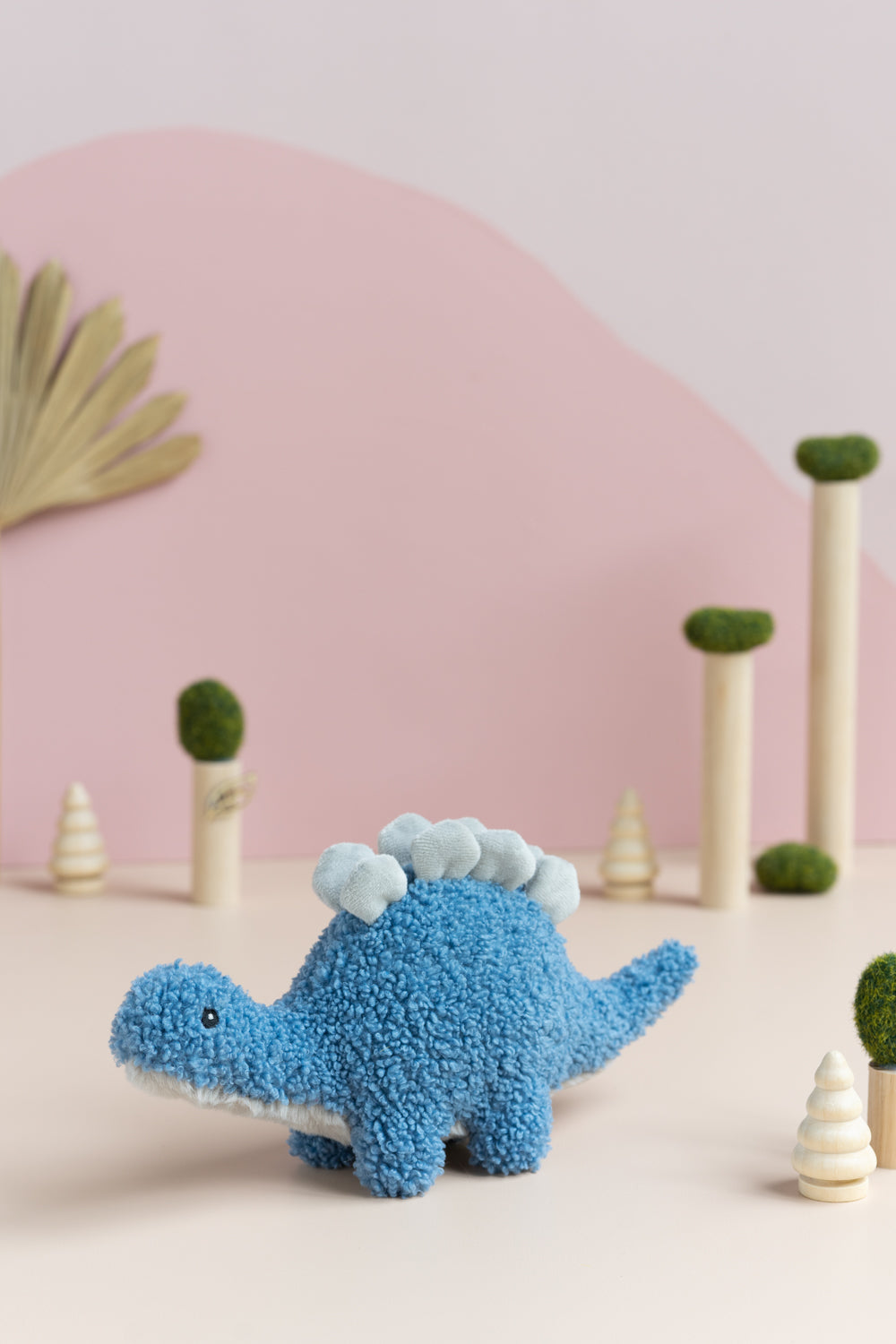 Thomas Sadie & Stu Dinos Set - Premium Dinosaur Toy Figures for Kids, Educational Playset for Imaginative Play - Perfect for Birthday Gifts, Classroom Activities & Dinosaur-Themed Parties