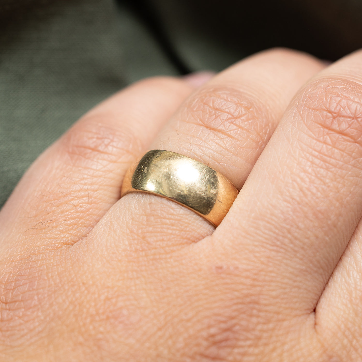 10K Yellow Gold Cigar Band Ring - 8.0mm Wide Size 6.75 - Perfect for Men's Wedding Bands, Anniversary Gifts & Luxury Jewelry Collections