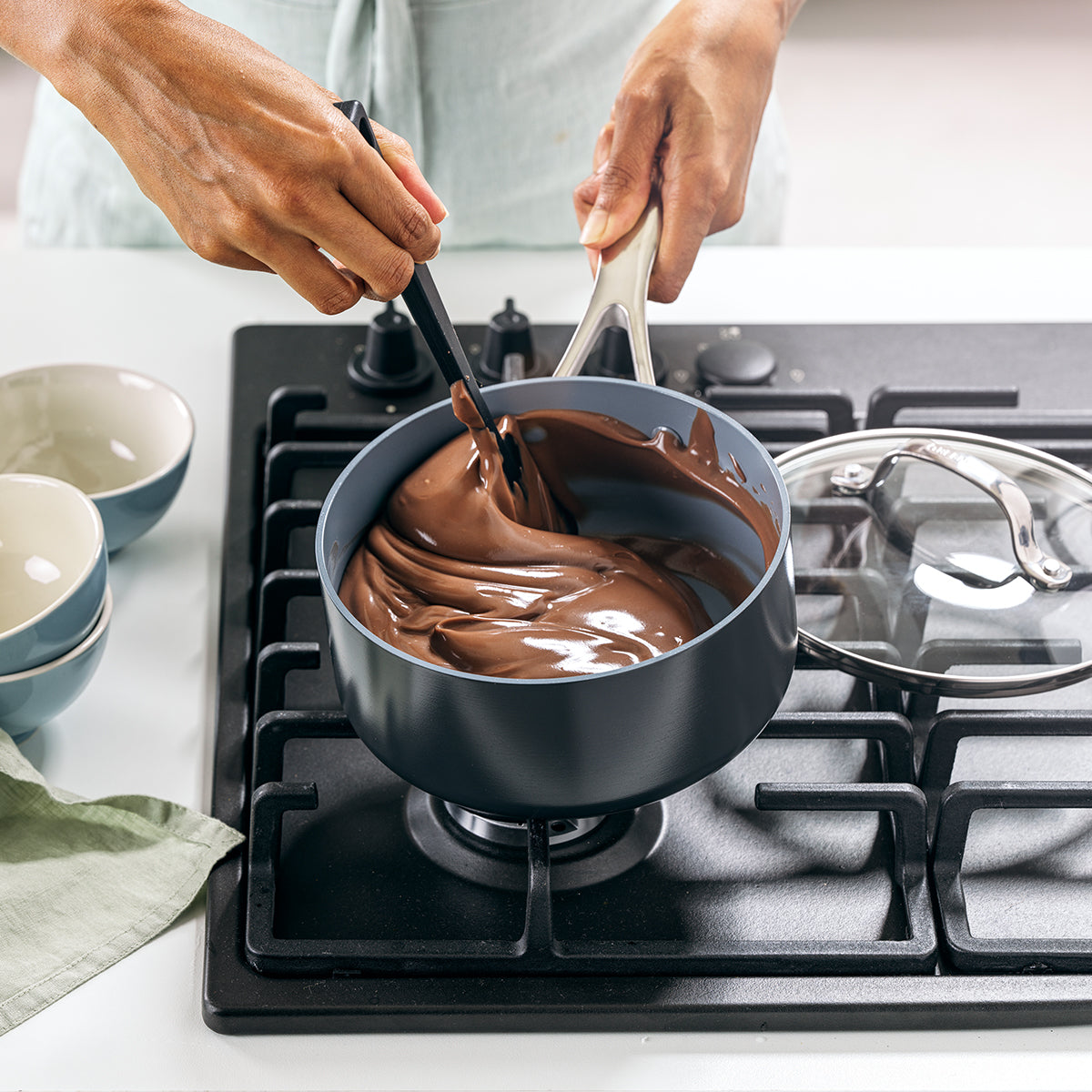 Valencia Pro Ceramic Nonstick 1.5 & 3 Quart Saucepan Set with Glass Lids - Perfect for Cooking, Boiling & Simmering Soups, Pasta & Sauces