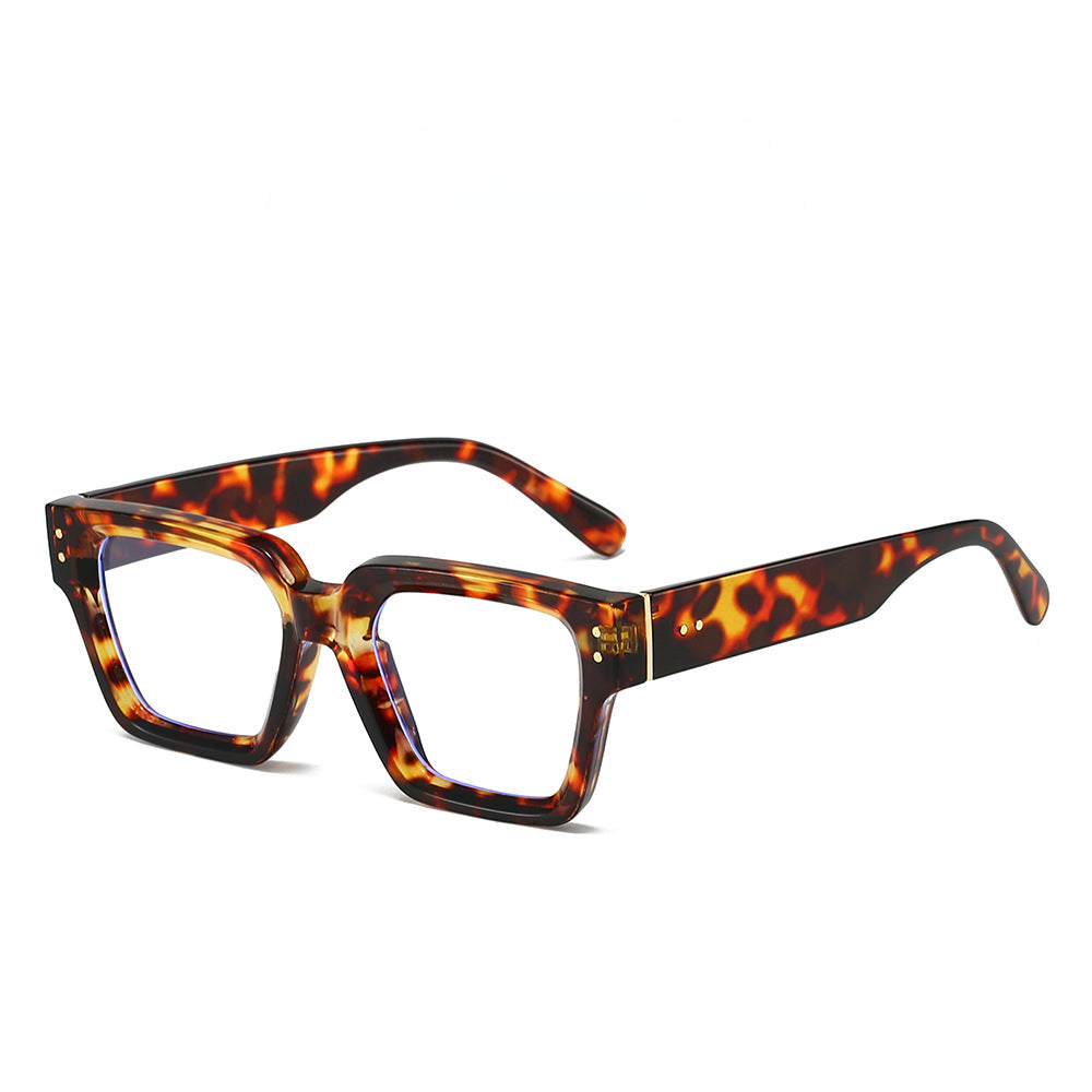 Stylish Unisex Square Glasses for Men & Women - Trendy Eyewear for Work, Reading & Fashion Accessories