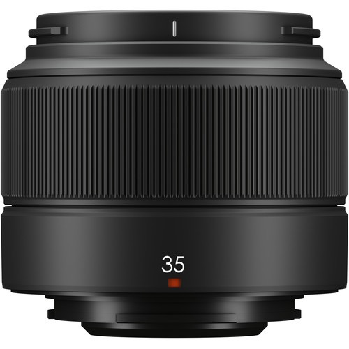 FUJIFILM XC 35mm f/2 Prime Lens for X-Mount Cameras - Compact & Lightweight Portrait Lens with Fast Aperture, Ideal for Street Photography, Travel & Everyday Shooting