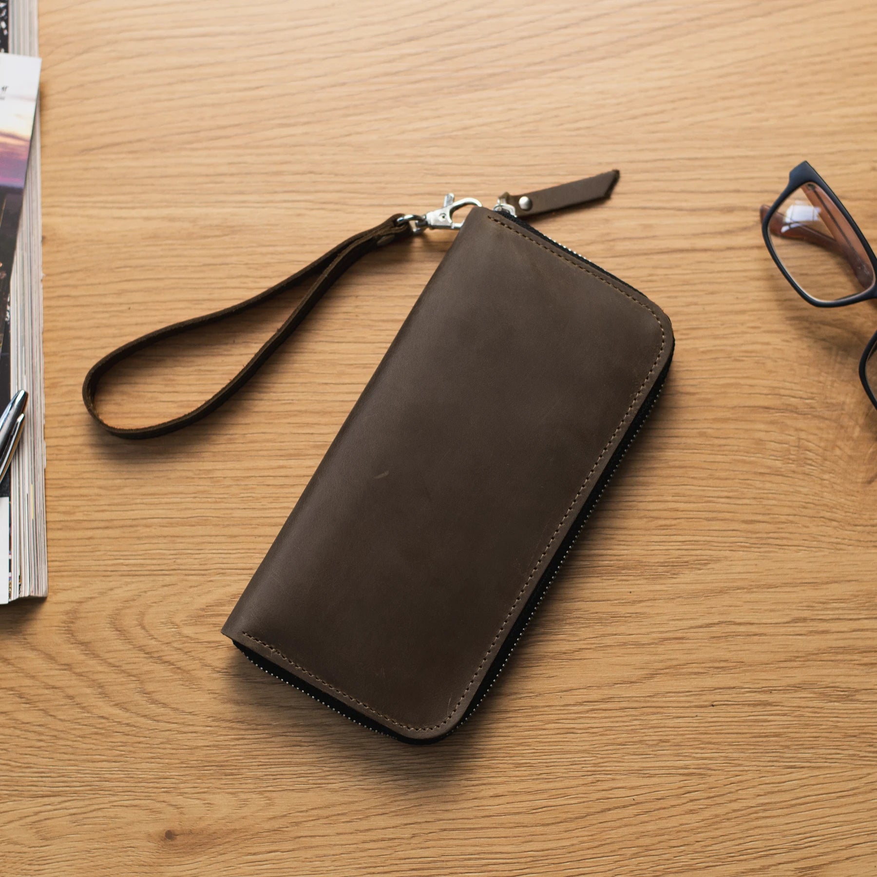 Lagom Long Zippered Wallet for Men & Women - Slim RFID Blocking Leather Bifold Wallet with Multiple Card Slots - Perfect for Travel, Business & Everyday Use