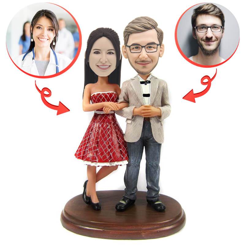 Personalized Anniversary Couple Wedding Cake Topper - Custom Bride & Groom Figurine for Wedding, Anniversary & Romantic Celebrations - Perfect for Cakes, Cupcakes & Dessert Tables