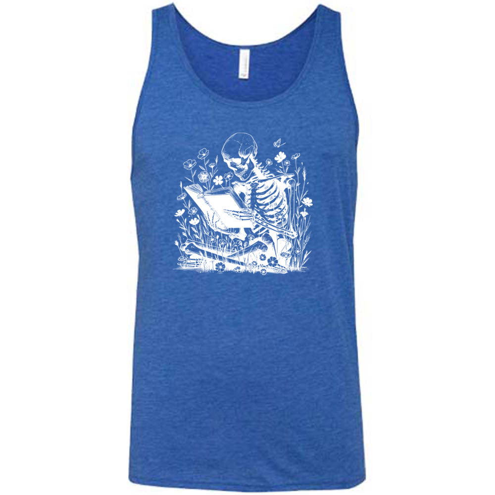 Skeleton Print Reading Shirt - Unisex Graphic Novelty T-Shirt for Book Lovers & Halloween Costume