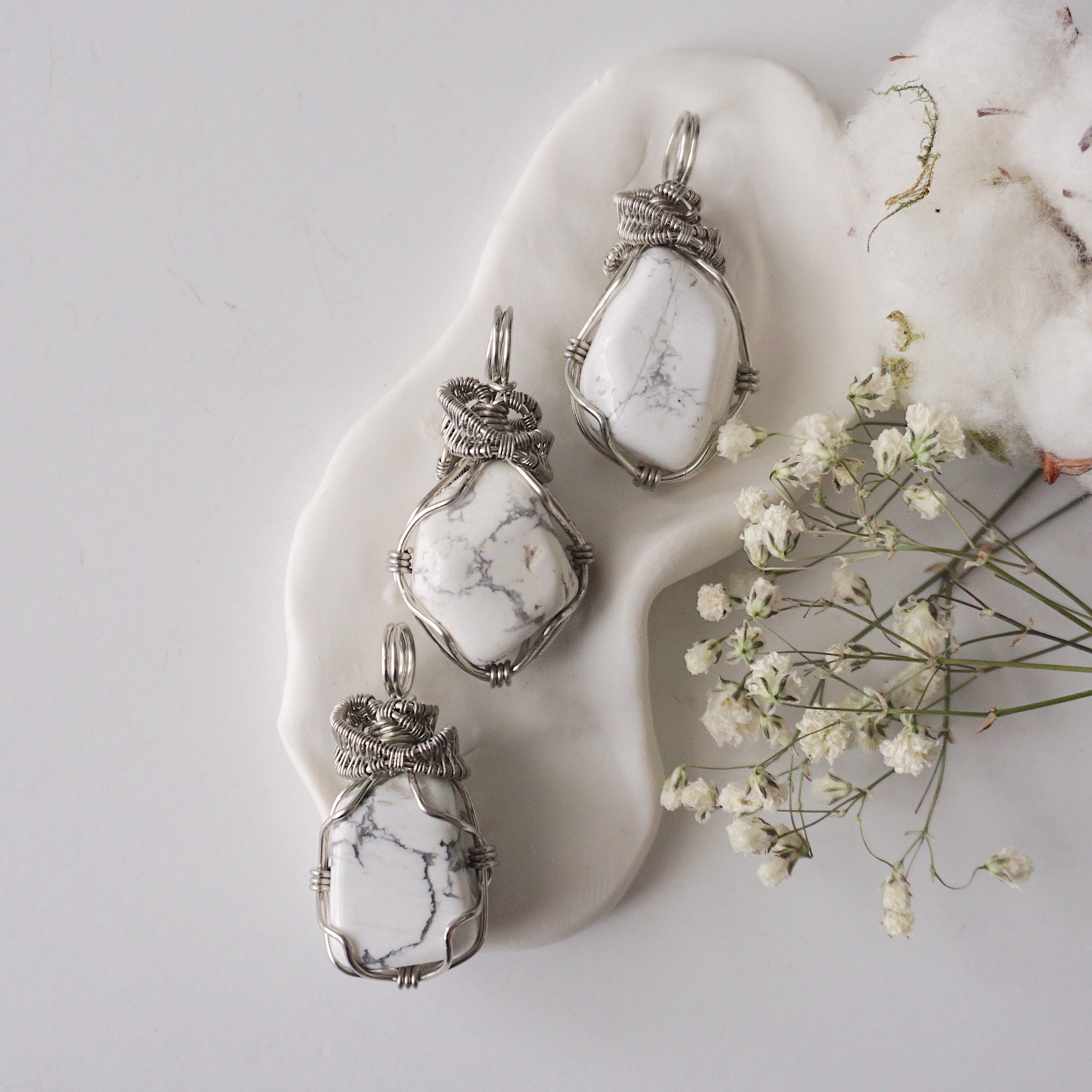 White Howlite Pendant Necklace in White Gold - Elegant Gemstone Jewelry for Women, Perfect for Gifts, Weddings & Everyday Wear