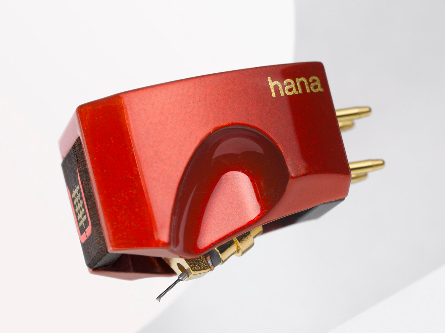 Hana Umami Red Moving Coil Cartridge - High-Performance Phono Cartridge for Turntables - Perfect for Audiophiles & Vinyl Record Enthusiasts