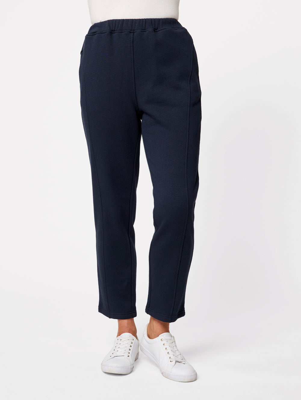 Snowy Mountain Fleece Slim-Fit Short-Length Pants for Women - Warm & Comfortable Winter Hiking & Outdoor Activities