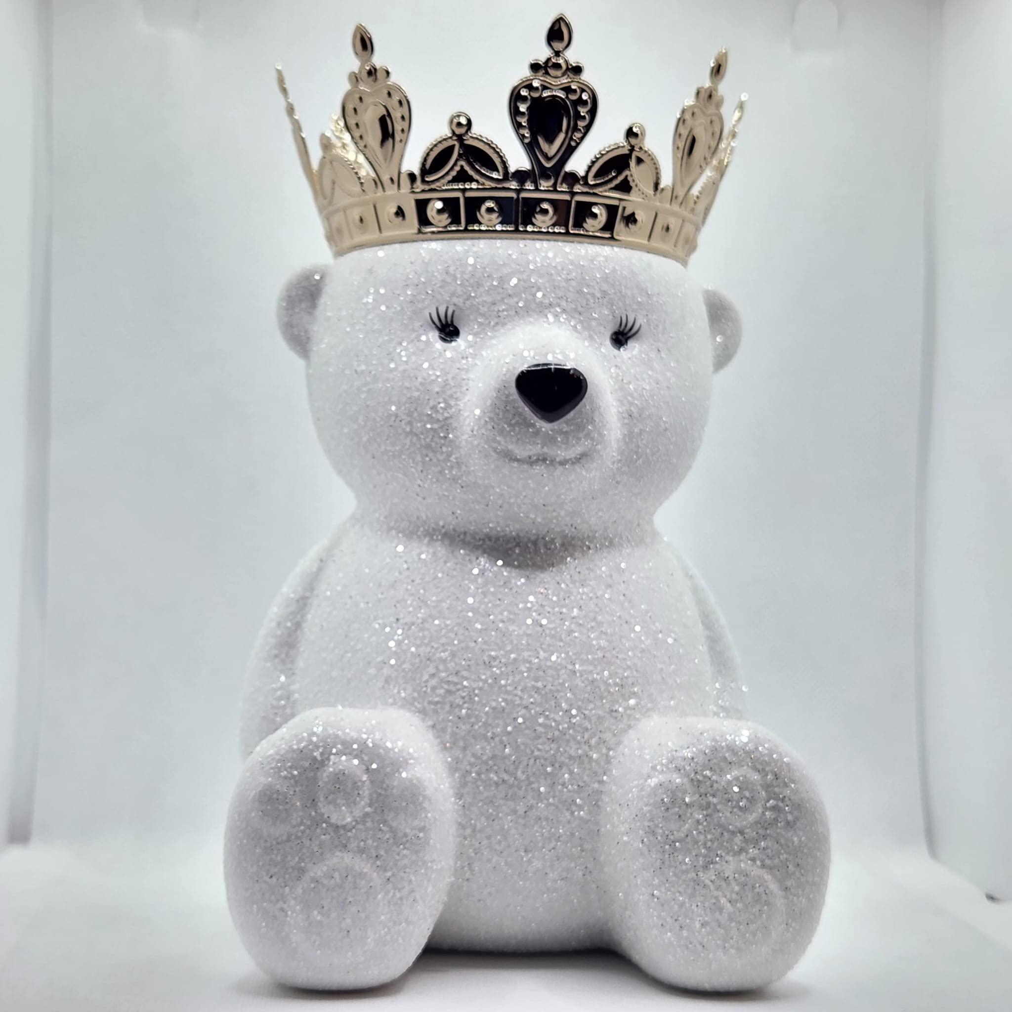 Royal Polar Bear Pedestal Candle Holder for Bath & Body Works & White Barn 3-Wick Candles - Winter & Christmas Decor (Candle Not Included) - Perfect for Holiday Home Decor, Gift Giving & Cozy Ambiance
