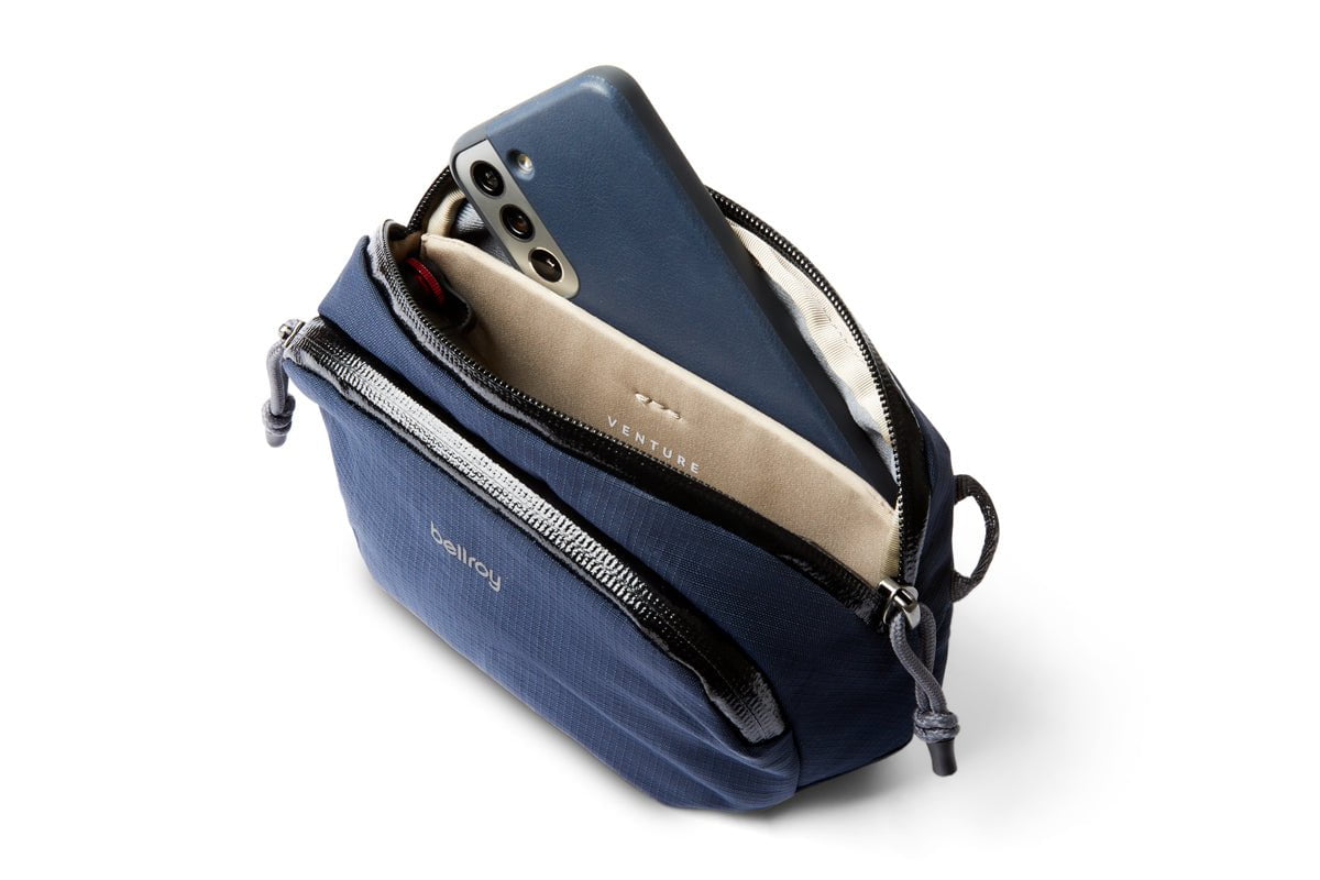 Bellroy Venture Pouch - Premium Compact Travel Organizer for Essentials | Water-Resistant & Lightweight | Perfect for Hiking, Camping & Everyday Carry (EDC)