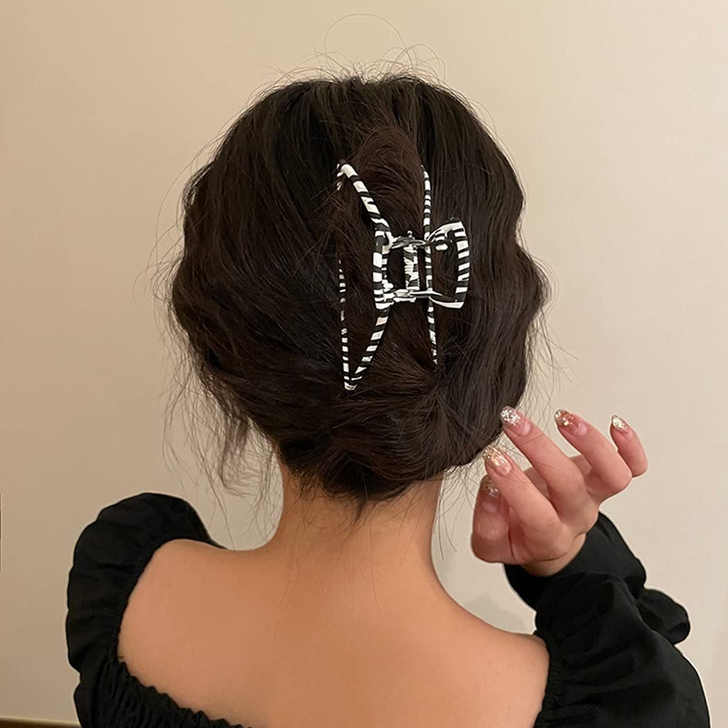 Fashionable Checkered Metal Hair Claw Clips for Women & Girls - 3PCS Set, Strong Hold Hair Jaw Clips for Spring & Summer Styling - Perfect for School, Work, Parties & Everyday Use