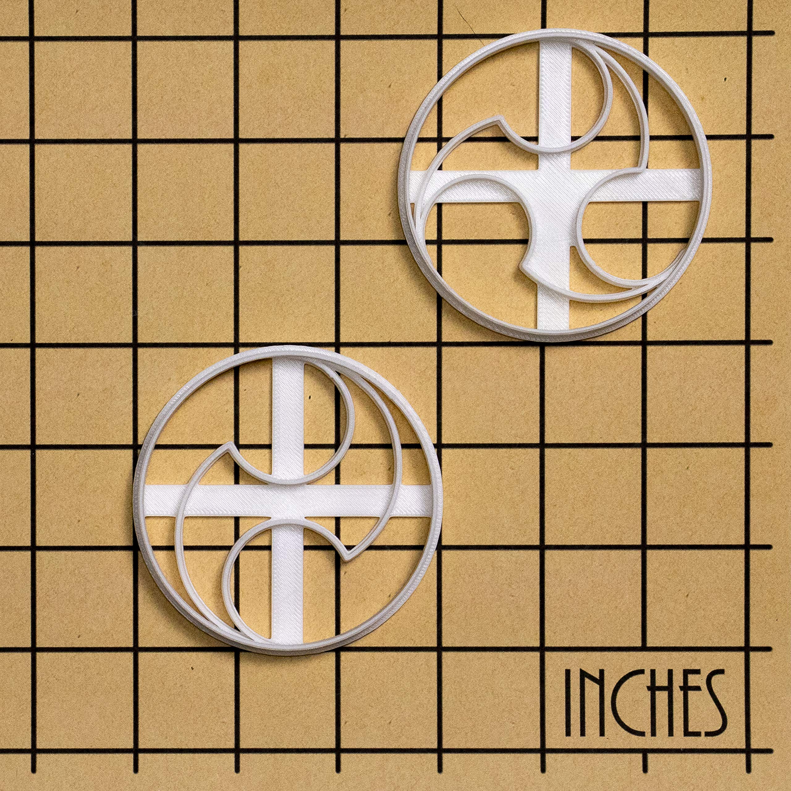 Set of 2 Japanese Tomoe Cookie Cutters - Traditional Futatsudomoe & Mitsudomoe Designs for Baking, Pastry & Cake Decorating - Perfect for Home Bakers, Japanese Tea Ceremonies & Cultural Events
