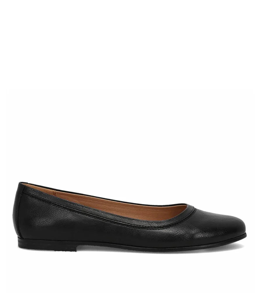 Frye & Co Rivka Black Women's Ankle Boots - Stylish & Comfortable Leather Boots for Casual Wear, Office & Night Out