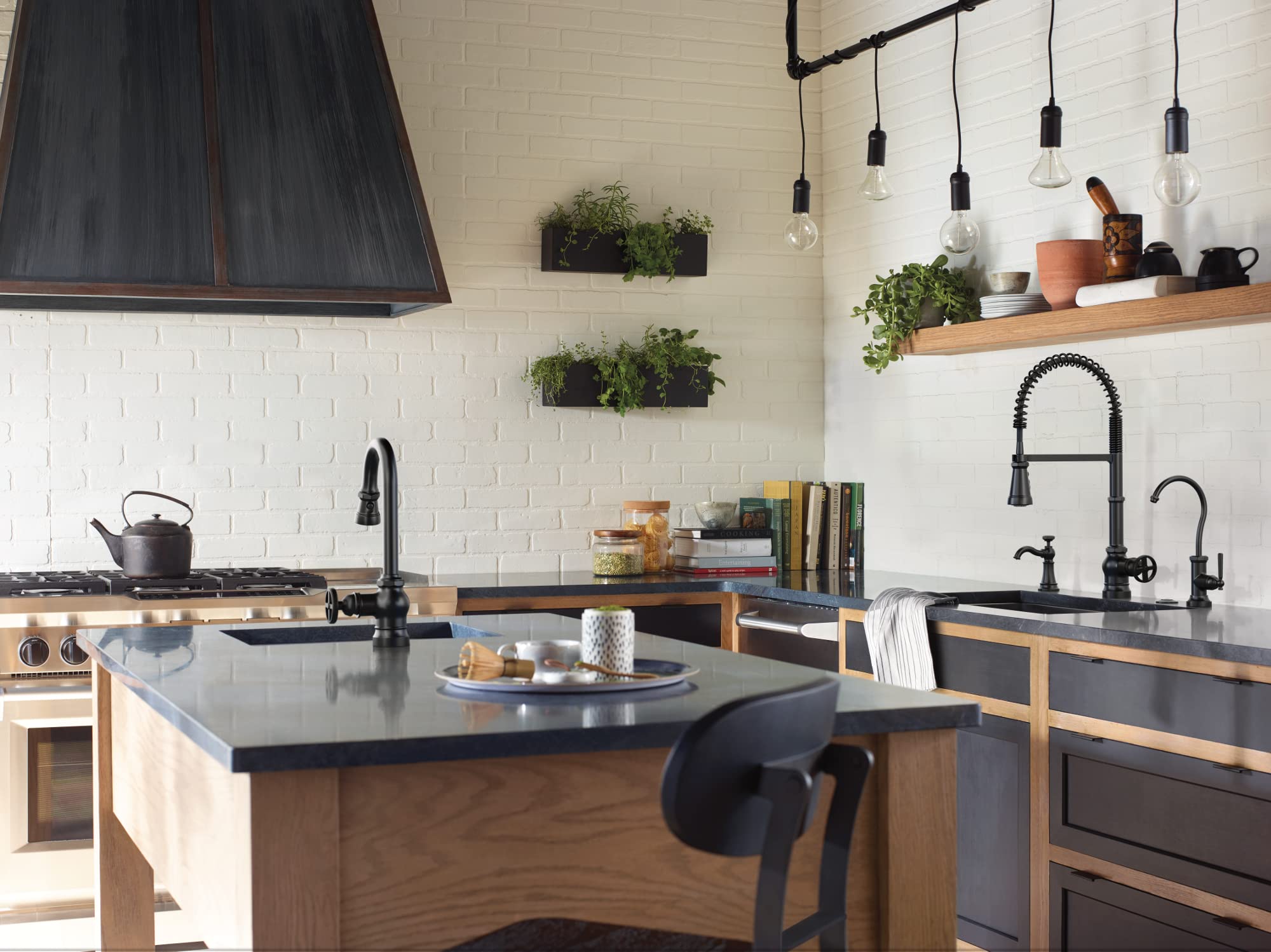 Moen S3955BL Traditional Deck Mounted Kitchen Soap Dispenser - Matte Black | Above Sink Refillable Bottle | Perfect for Farmhouse, Modern & Traditional Kitchens