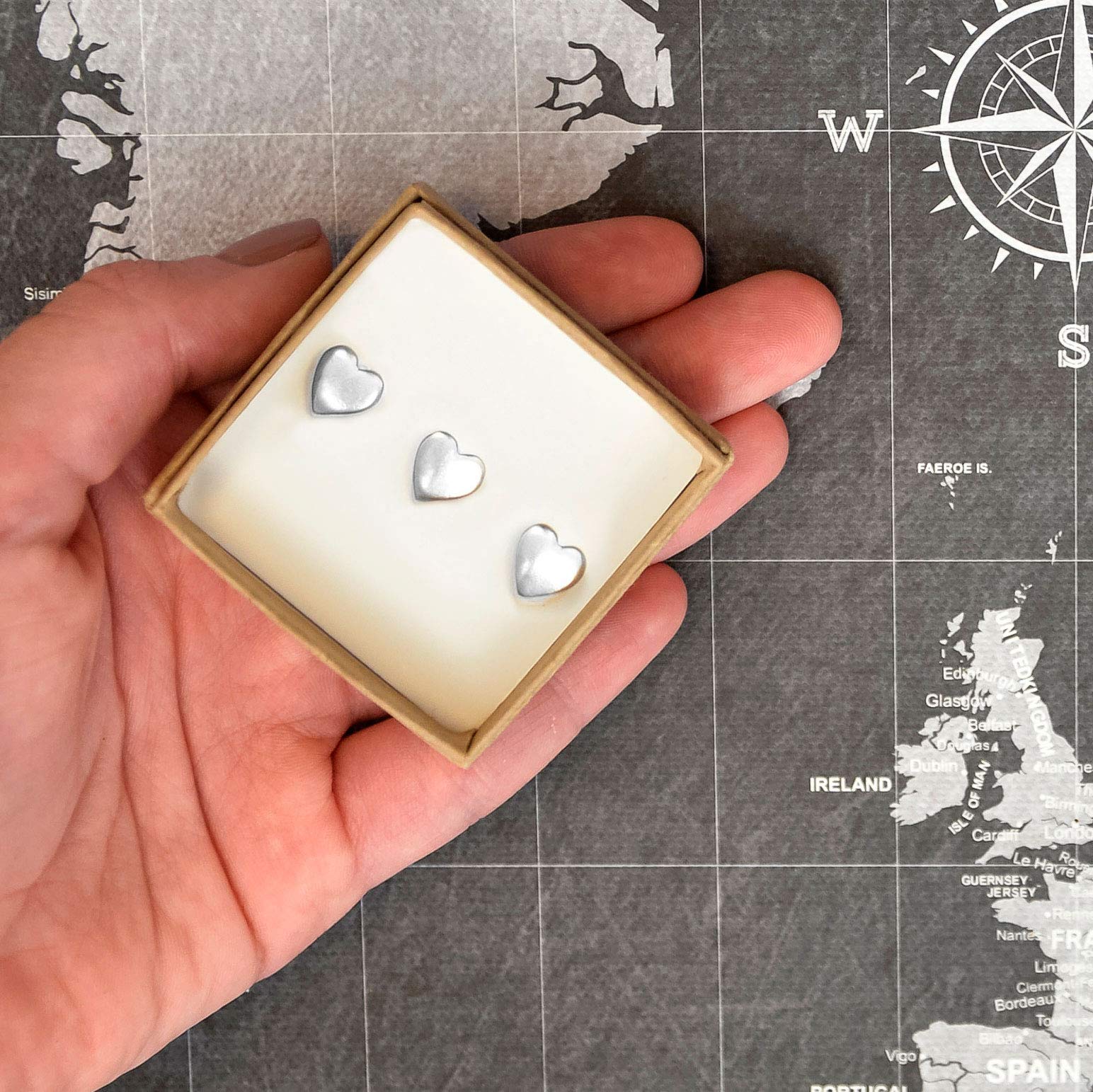 Rose Gold Heart-Shaped Metal Push Pins for Maps - Perfect for Travel Planning, Bulletin Boards & DIY Projects