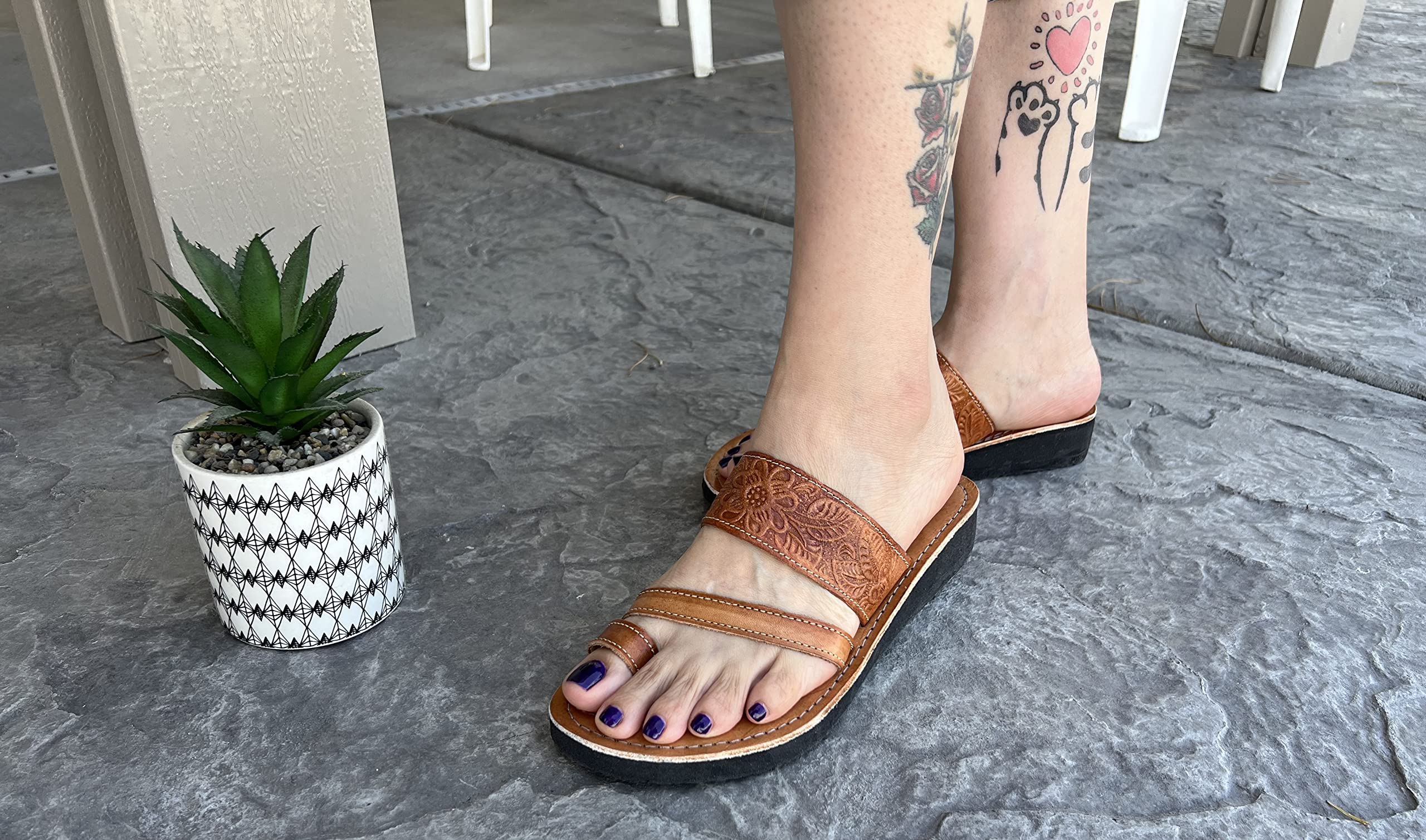 Women's Genuine Leather Huarache Sandals - Authentic Mexican Closed-Toe Sandals for Summer, Beach & Casual Wear