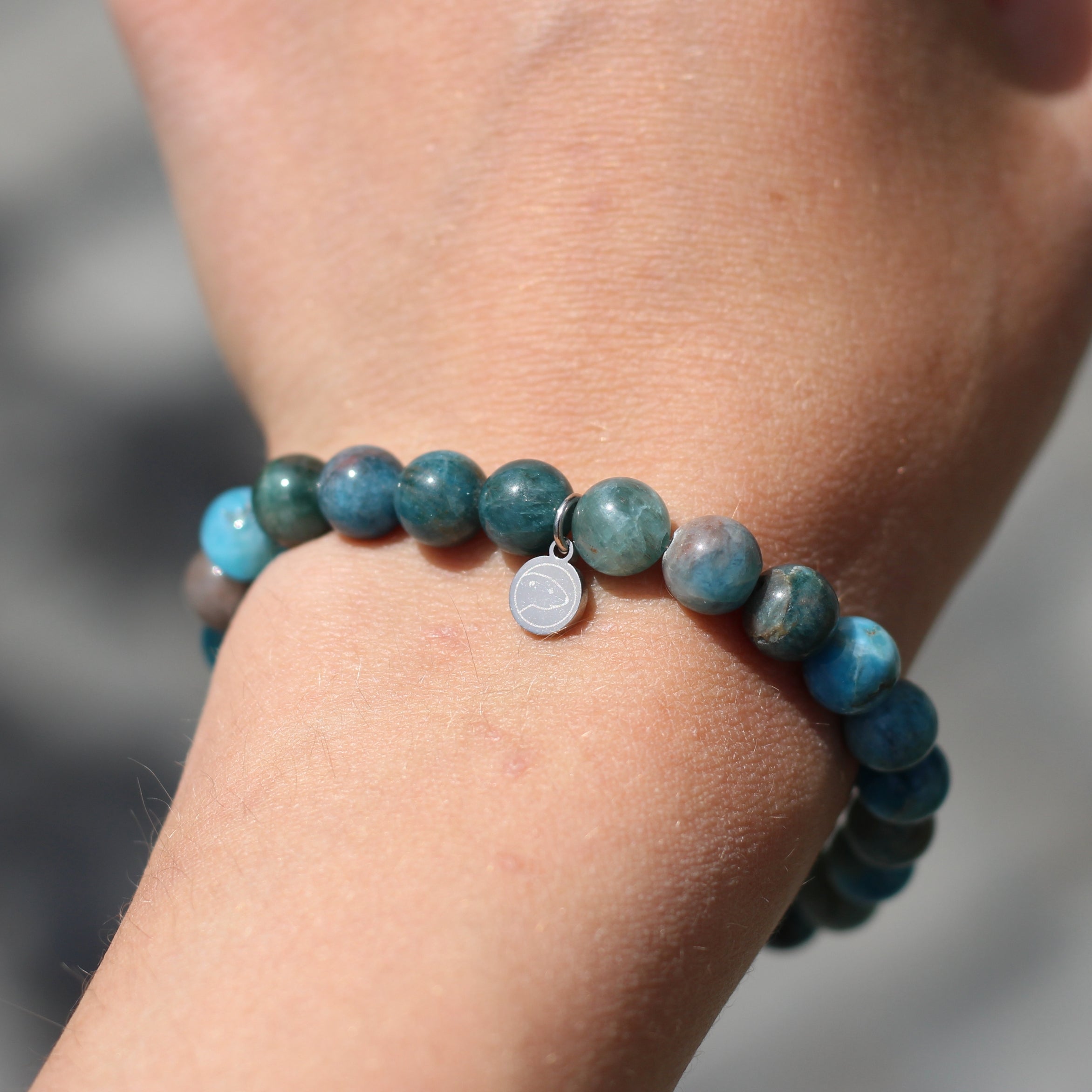 Blue Apatite Healing Bracelet for Women - Natural Gemstone Beaded Jewelry for Stress Relief & Positive Energy - Perfect for Meditation, Yoga & Spiritual Healing