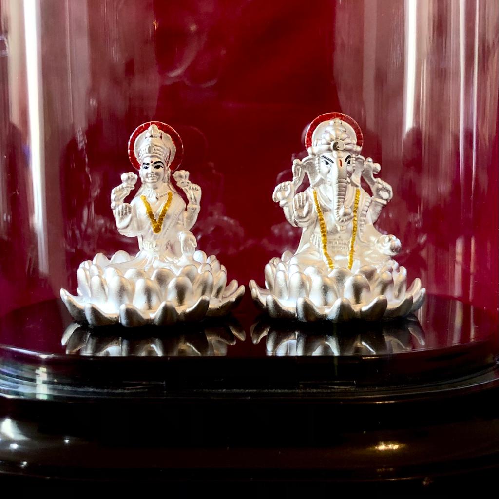 999 Pure Silver Oval Lakshmi Ganesha Idol - Authentic Hindu God Statue for Pooja Altar, Home Decor & Spiritual Gift (2.5 Inch) - Perfect for Diwali, Housewarming & Meditation Spaces