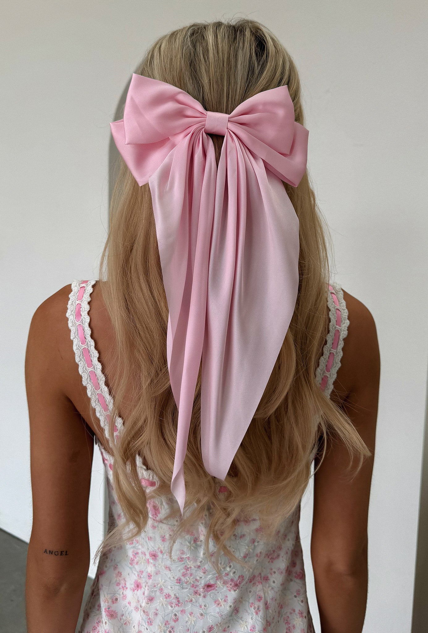 Elara Bow - Elegant Pink Hair Accessory for Women & Girls | Perfect for Weddings, Parties & Everyday Style