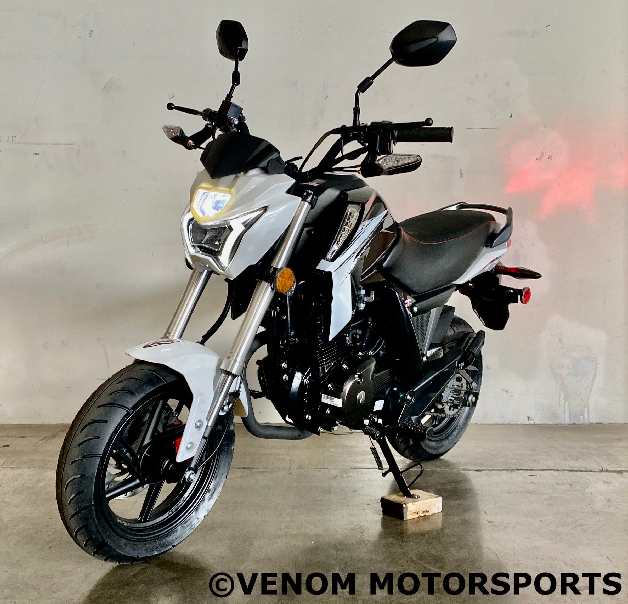 **Lifan SS3 150cc Motorcycle - 5-Speed Manual Dirt Bike for Adults, Off-Road & Trail Riding**