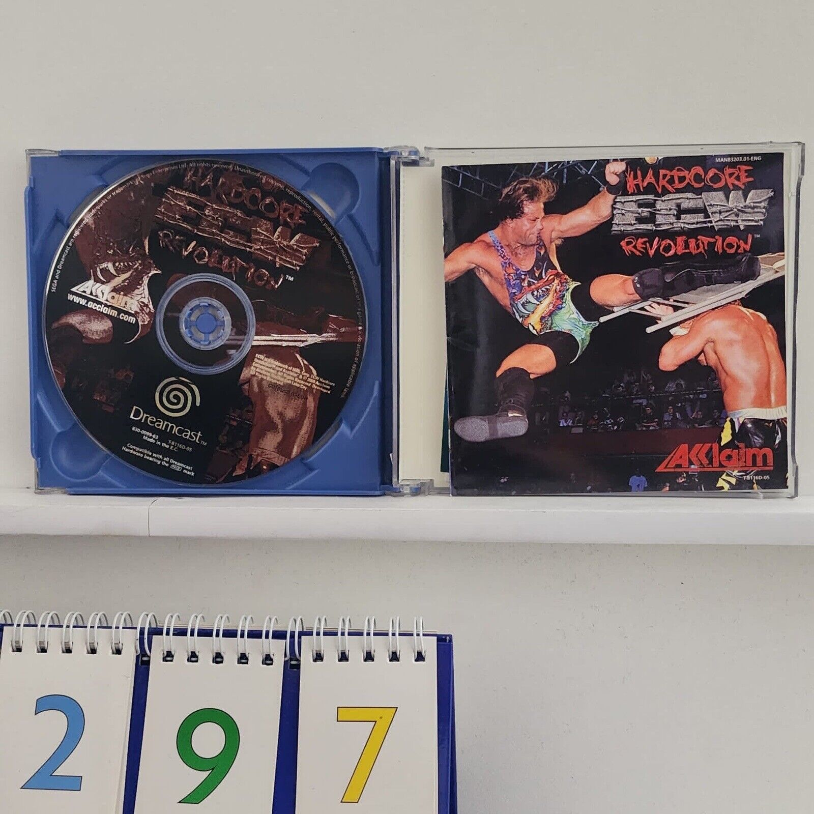 ECW Hardcore Revolution Sega Dreamcast Video Game with Original Manual - PAL Version - Classic Wrestling Game for Retro Gaming Enthusiasts & Collectors