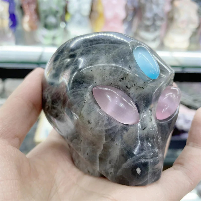 Natural Labradorite Crystal Carved Alien Skull - Healing Stone for Chakra Balancing, Reiki Energy, Unique Spiritual Gift & Home Decor | Perfect for Meditation Spaces, Yoga Rooms & Crystal Collections