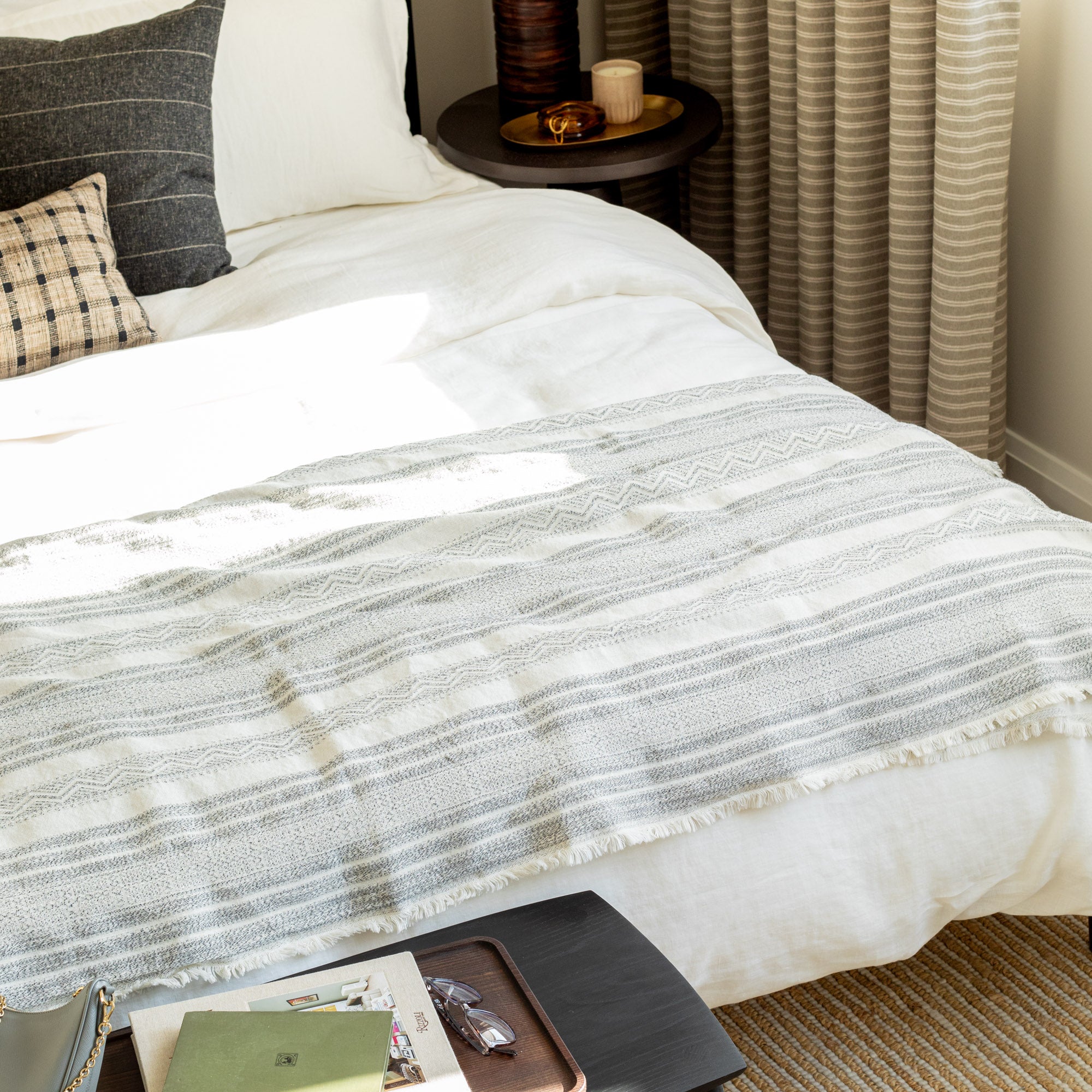 Willow Throw Blanket - Soft & Cozy Salt & Pepper Pattern - Perfect for Sofa, Bed & Outdoor Use