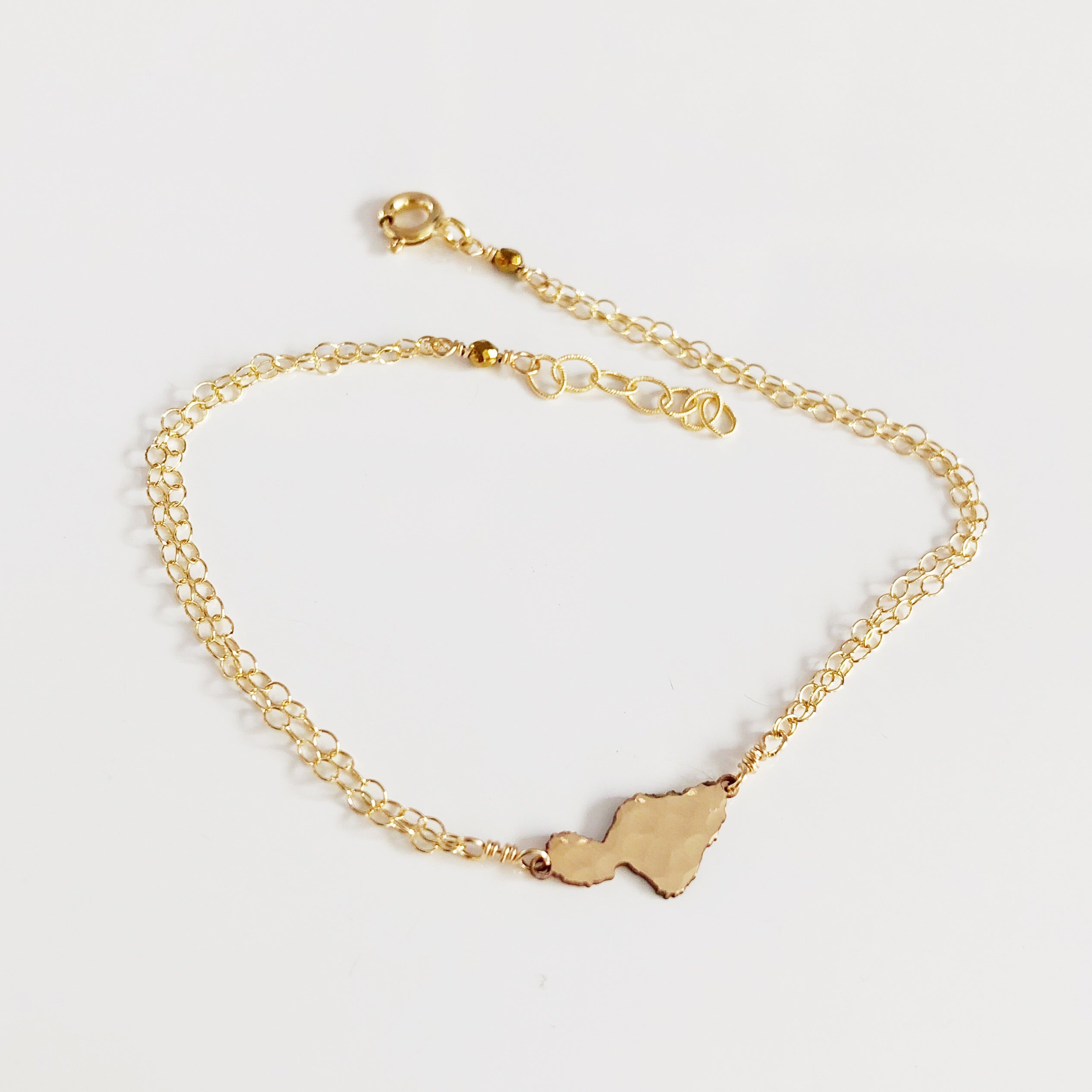 Authentic Maui Charm Bracelet (B376) - Hawaiian-Inspired Jewelry for Women, Perfect for Beach Vacations & Summer Outfits