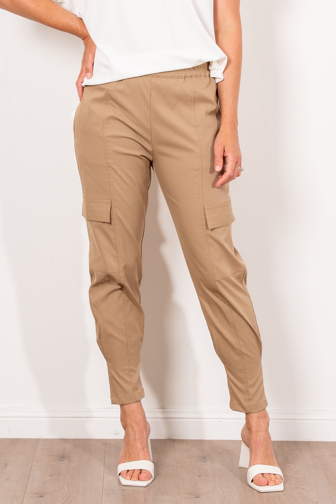 Mela Purdie Active Cargo Stretch Chintz Pants - Comfortable Workout & Travel Joggers for Women - Perfect for Yoga, Gym, and Outdoor Adventures