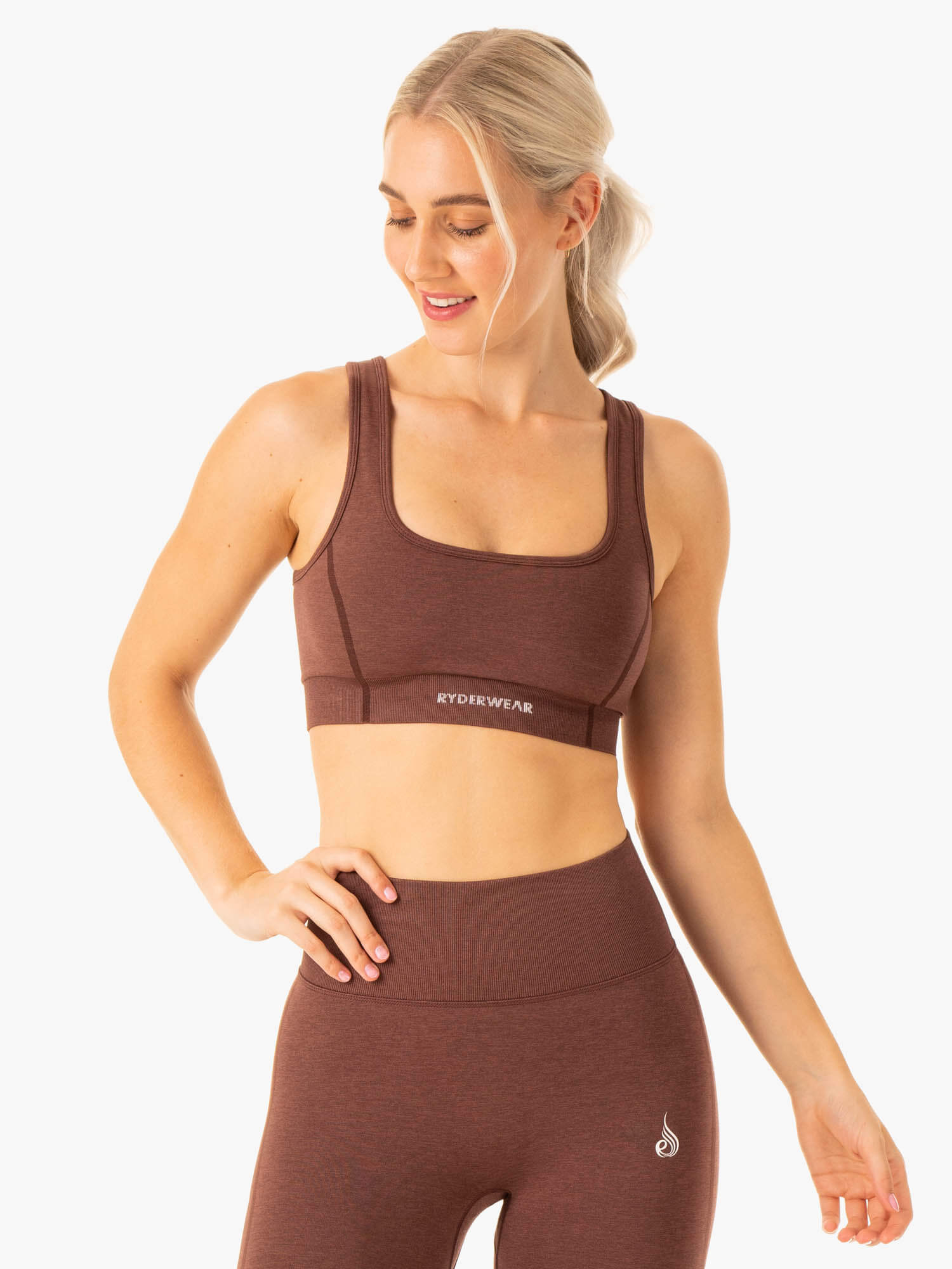 High Support Seamless Sports Bra for Women - Comfortable Workout Top for Running, Yoga & Gym - Chocolate Brown