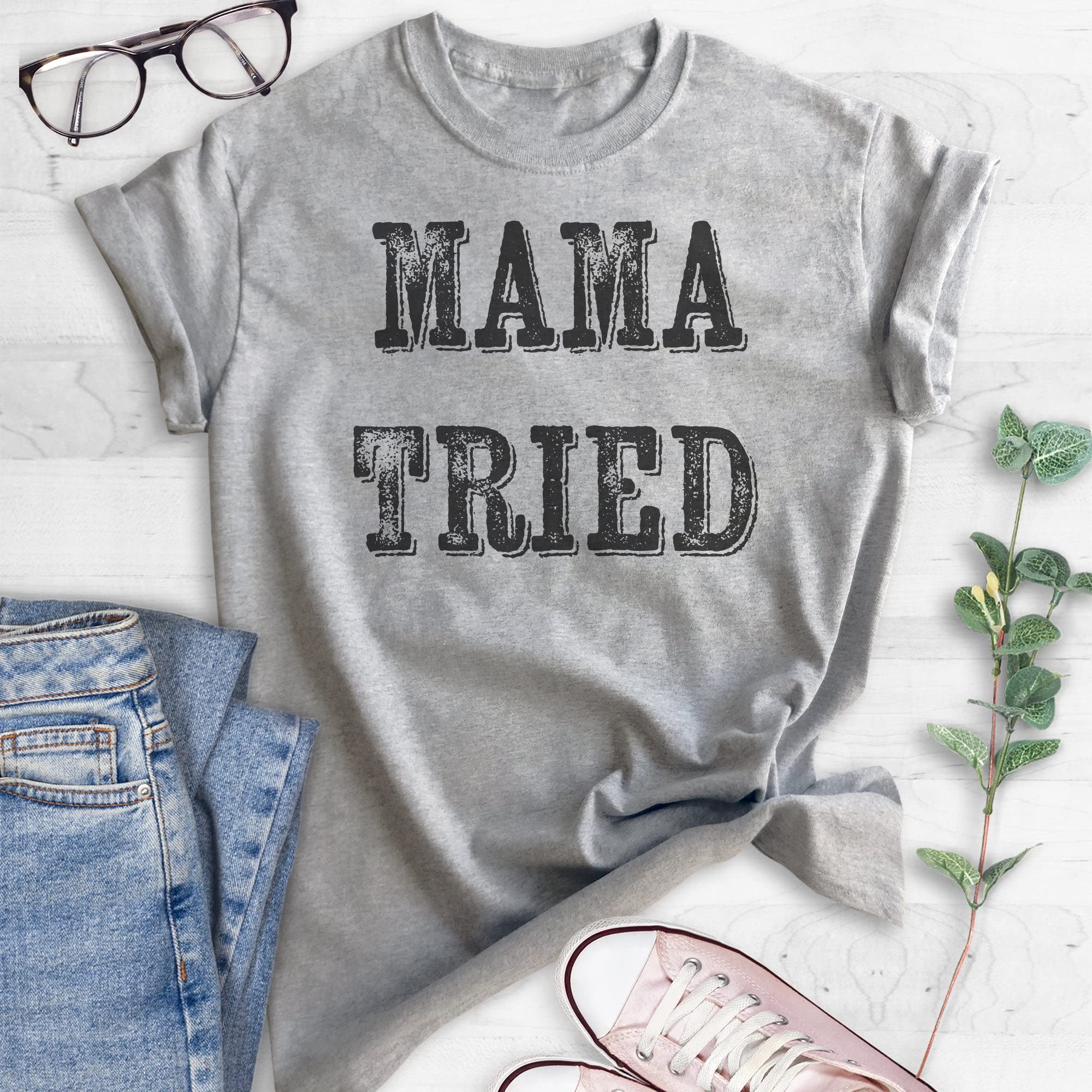 EVERTREE CLOTHING Mama Tried T-Shirt - Unisex Vintage Southern Style Tee for Women & Men - Wild Child Graphic Cotton Shirt - Perfect for Concerts, Road Trips & Casual Outings
