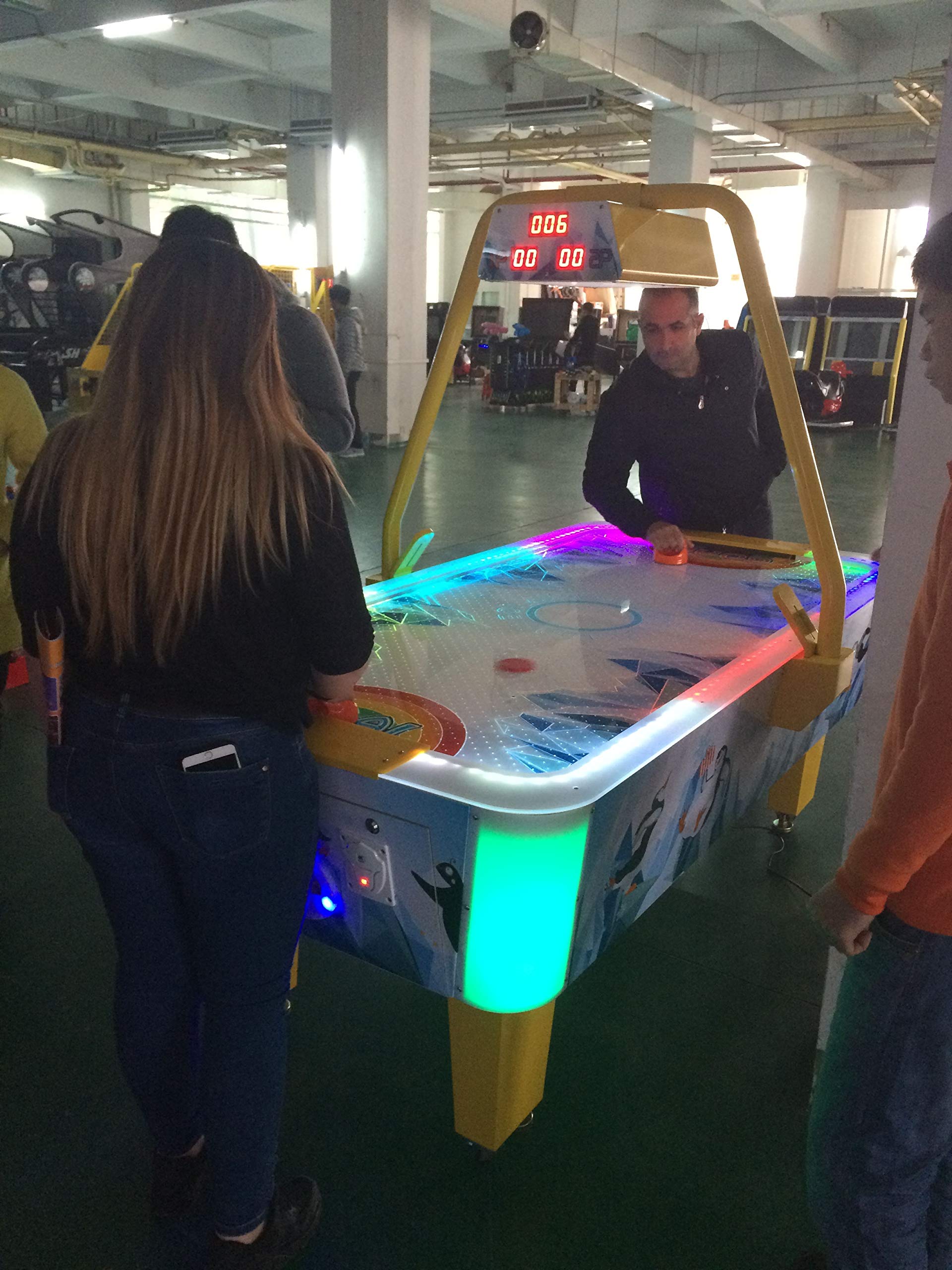 Air Hockey Pushers and Pucks Set - 4 Strikers & 4 Pucks for Air Hockey Game Tables - Perfect for Family Game Nights & Arcade Entertainment