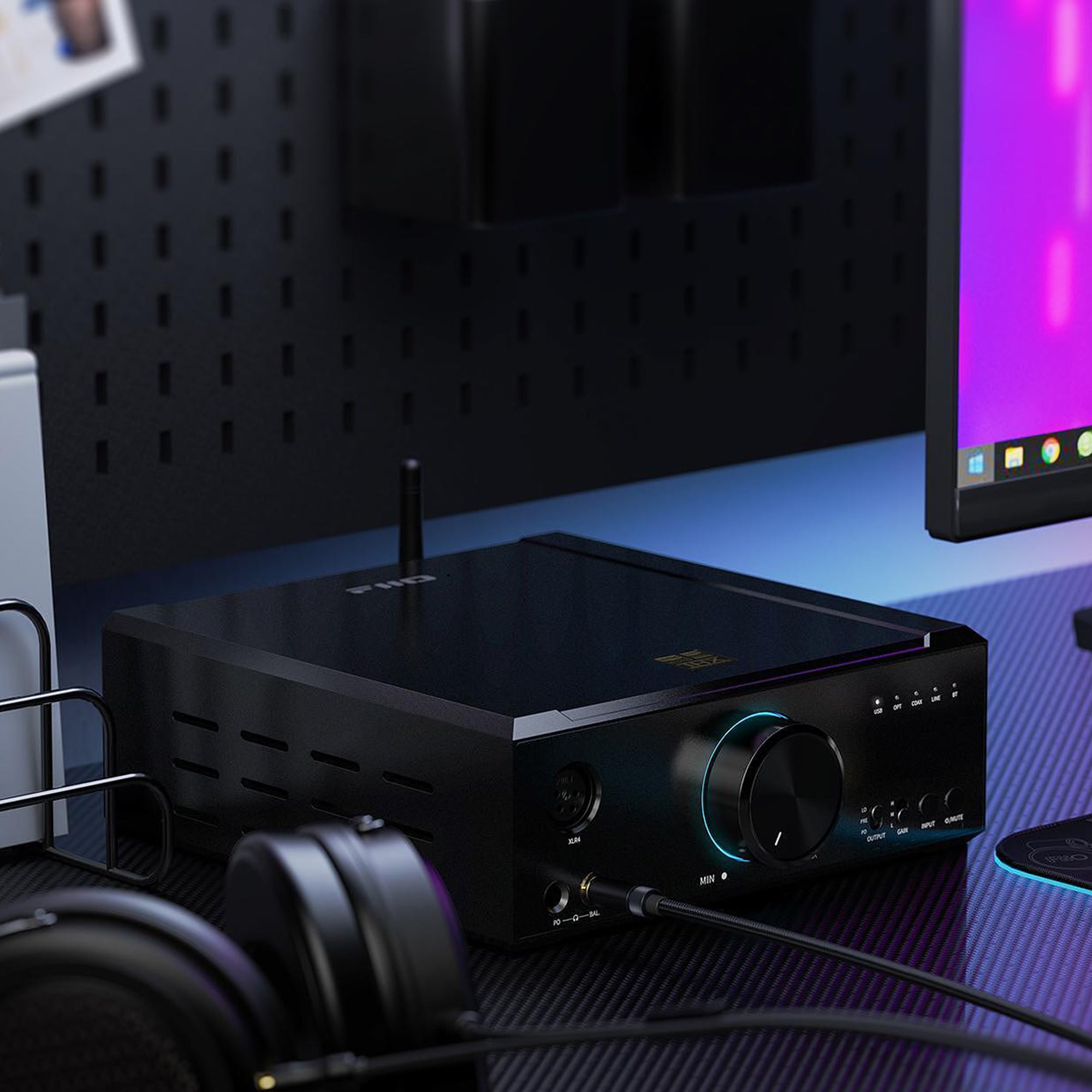 FiiO K9 AKM High-Resolution Desktop DAC & Headphone Amplifier - Perfect for Audiophiles, Home Studios & Professional Music Listening
