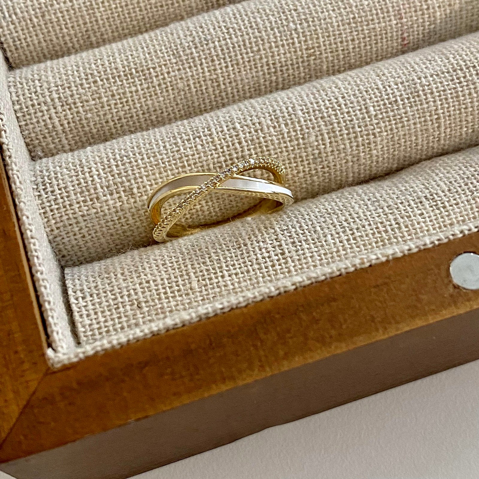 Elegant Crossover Pearl Midi Ring Set for Women - Trendy Stackable Jewelry for Everyday Wear, Parties & Special Occasions | A8508