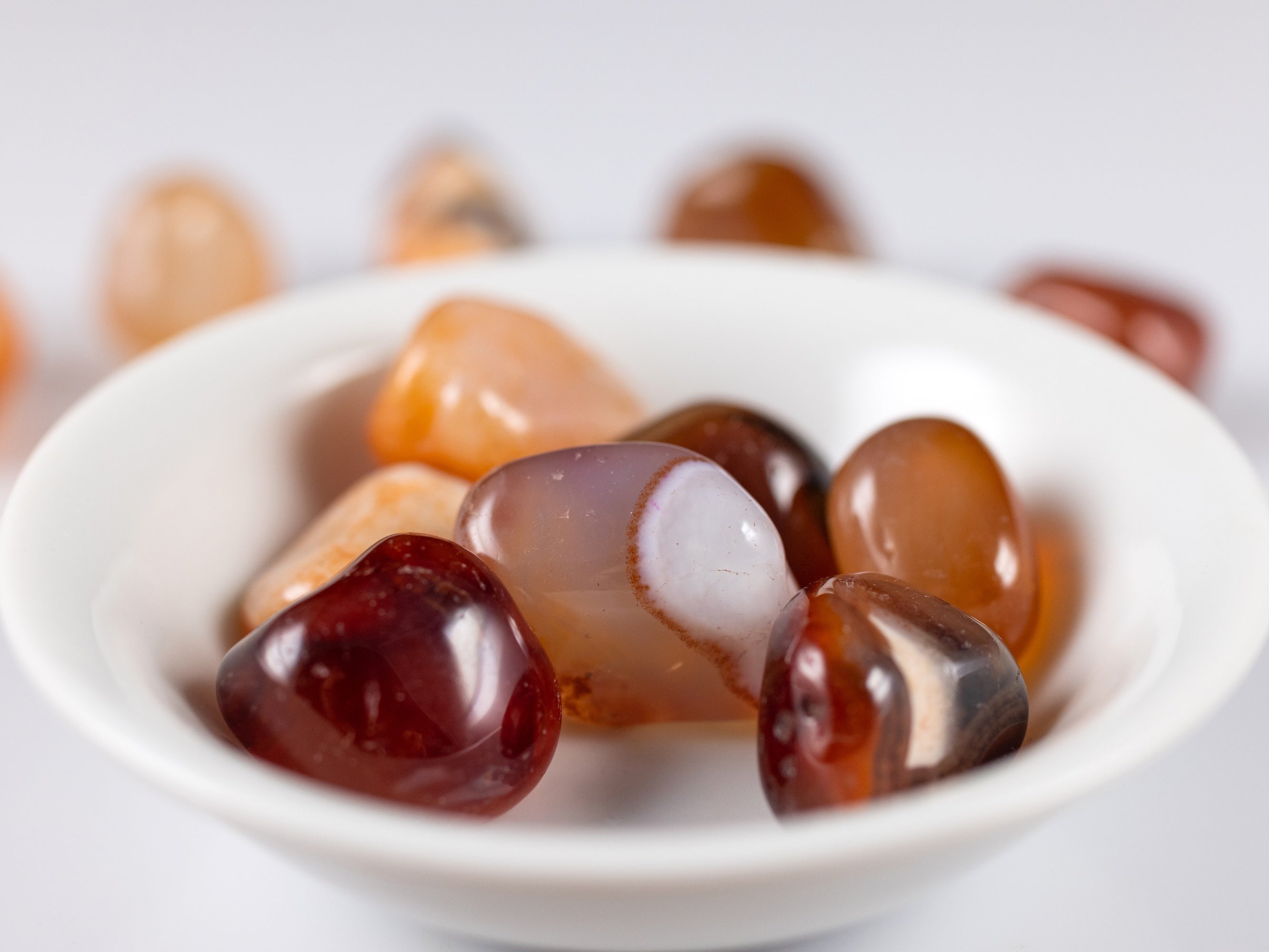 Natural Carnelian Tumbled Stones - Healing Crystals for Meditation, Chakra Balancing & Positive Energy - Self Care Gemstones for Home Decor, Office Desk & Spiritual Practice