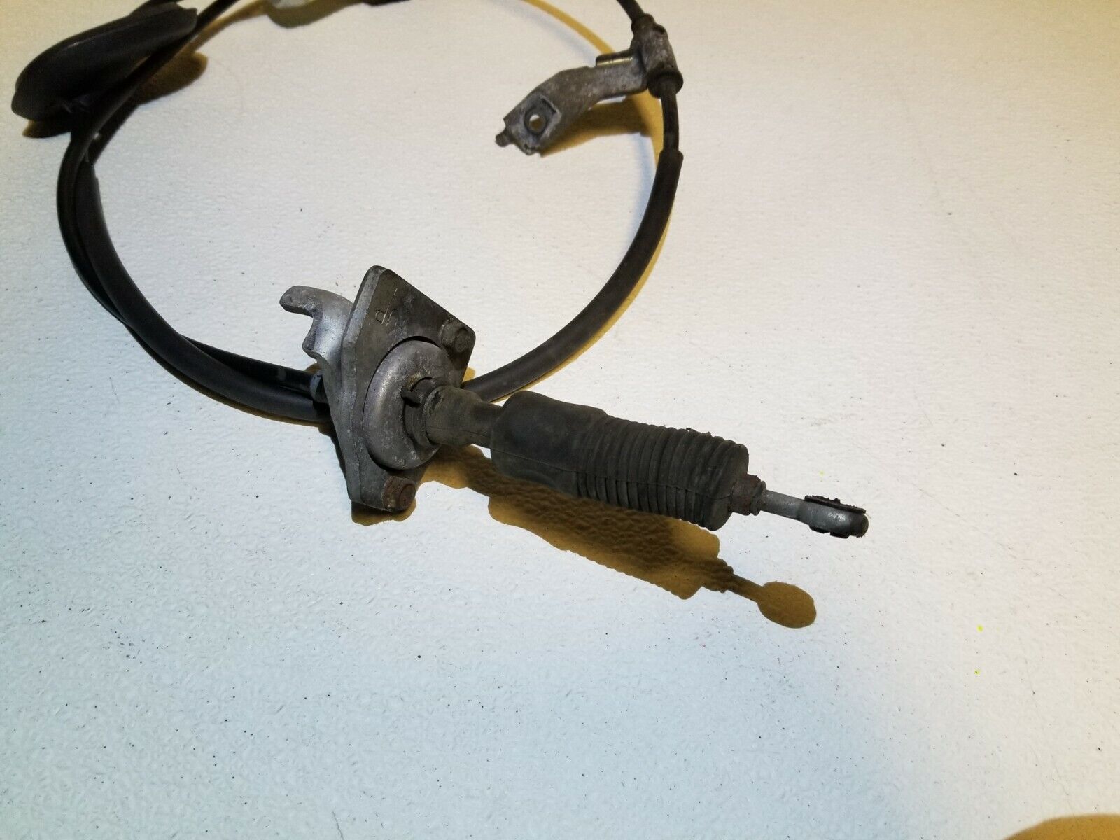 05-08 Acura RL OEM Gear Shifter Selector Cable - Replacement Part for Smooth Transmission Shifting | Perfect for DIY Car Repairs & Transmission Maintenance