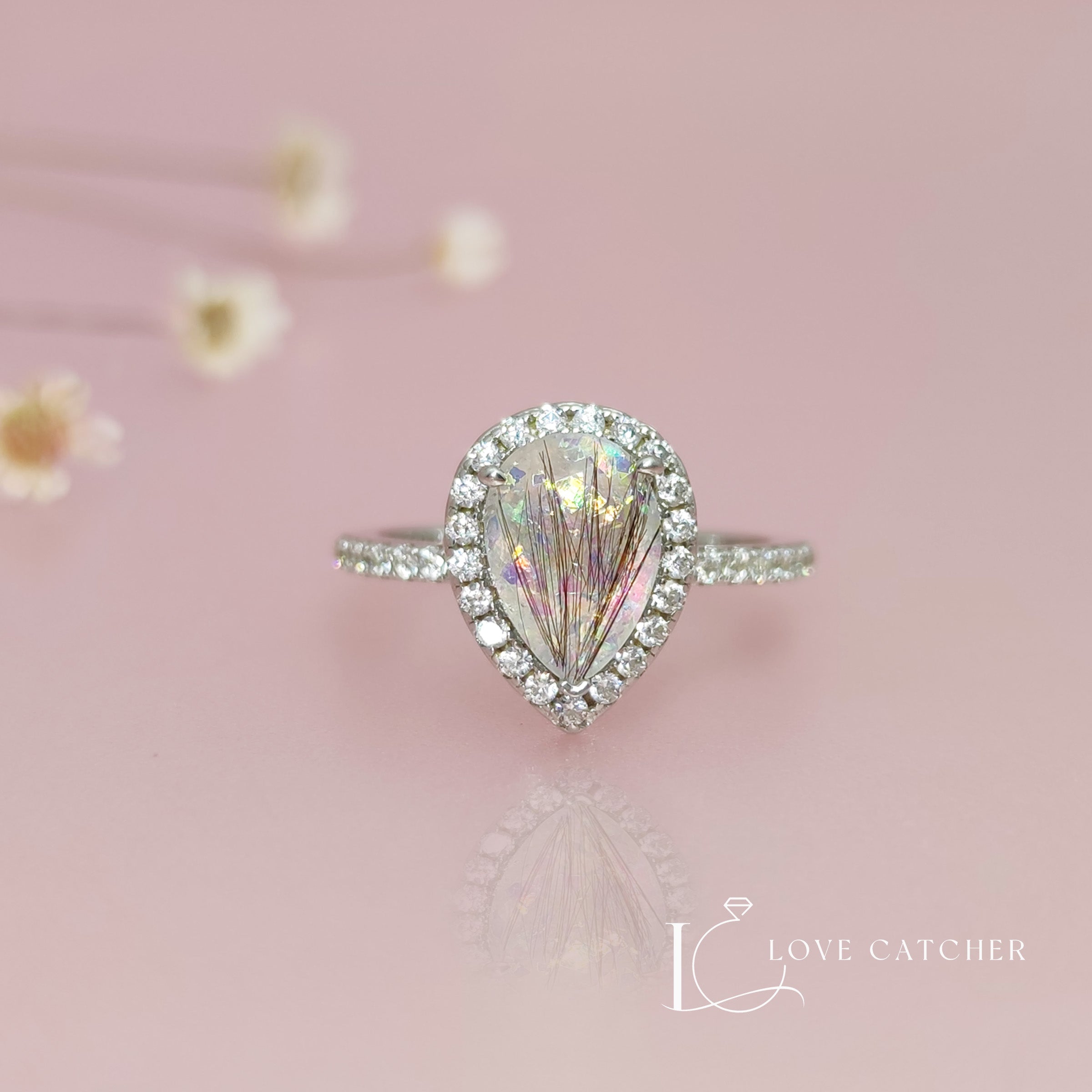 Solid Gold Teardrop Pet Hair & Fur Halo Ring - Elegant Jewelry for Pet Lovers, Perfect for Memorial Keepsakes & Special Occasions