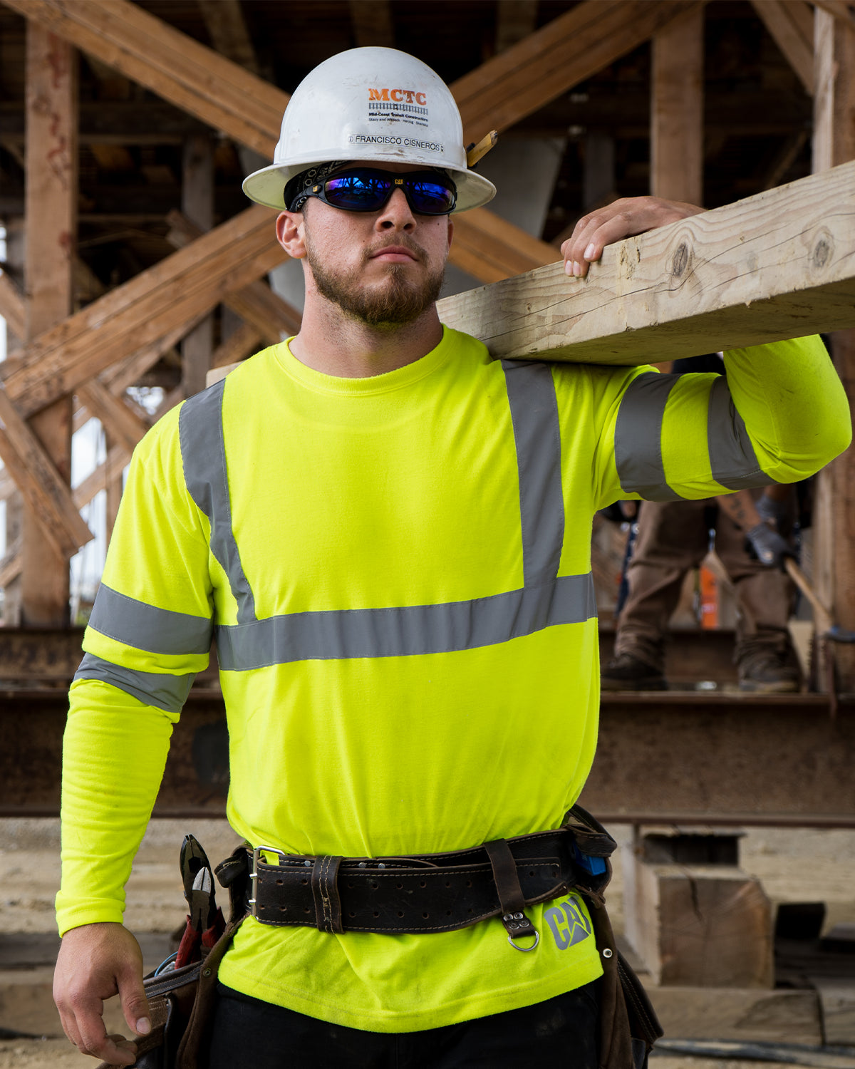 High Visibility Class III Men's Long Sleeve T-Shirt - ANSI Certified Safety Workwear for Construction & Night Road Workers