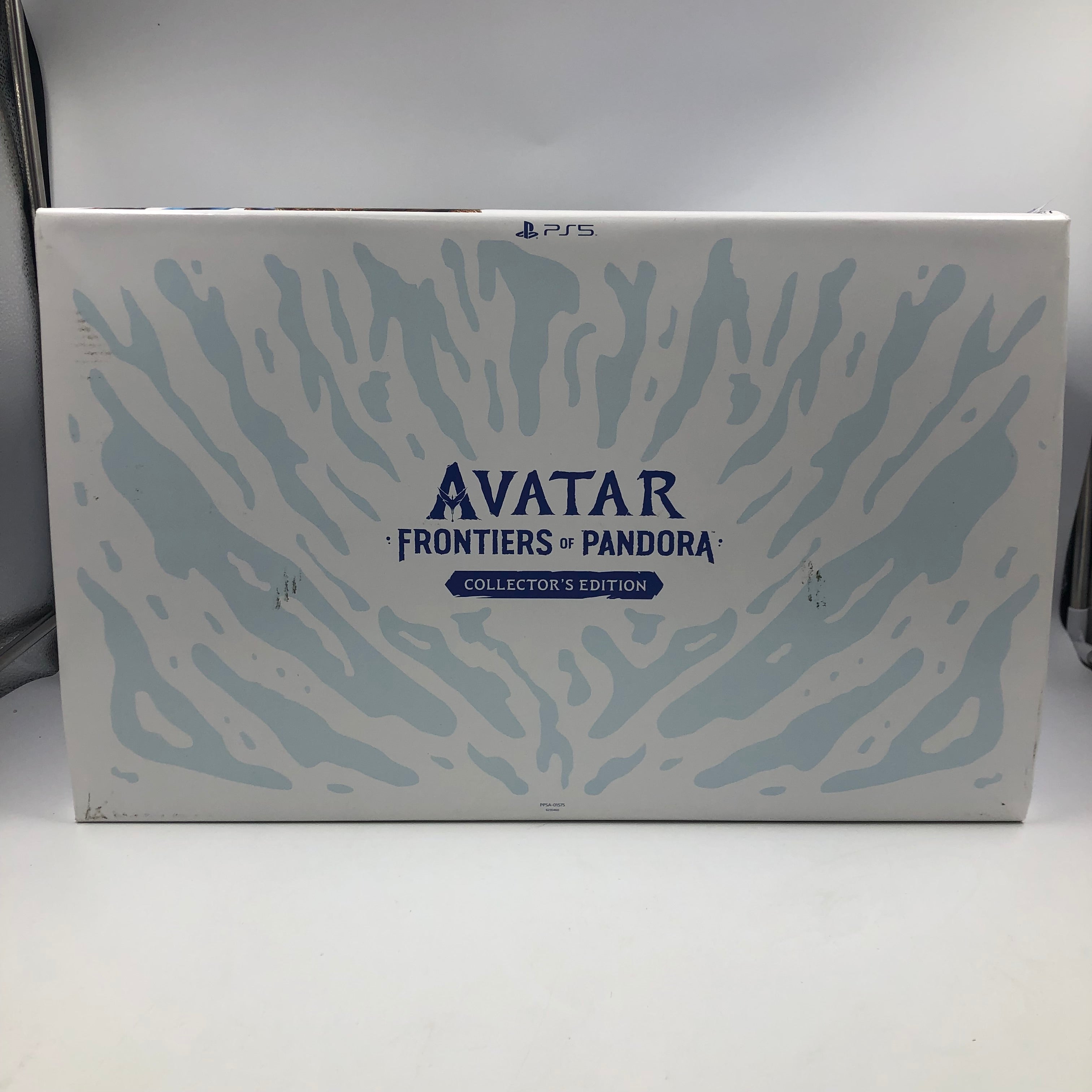 Avatar: Frontiers of Pandora Collector's Edition - PS5 Game (PlayStation 5) | Limited Edition Box Set with Exclusive Collectibles | Perfect for Fans & Gift Giving