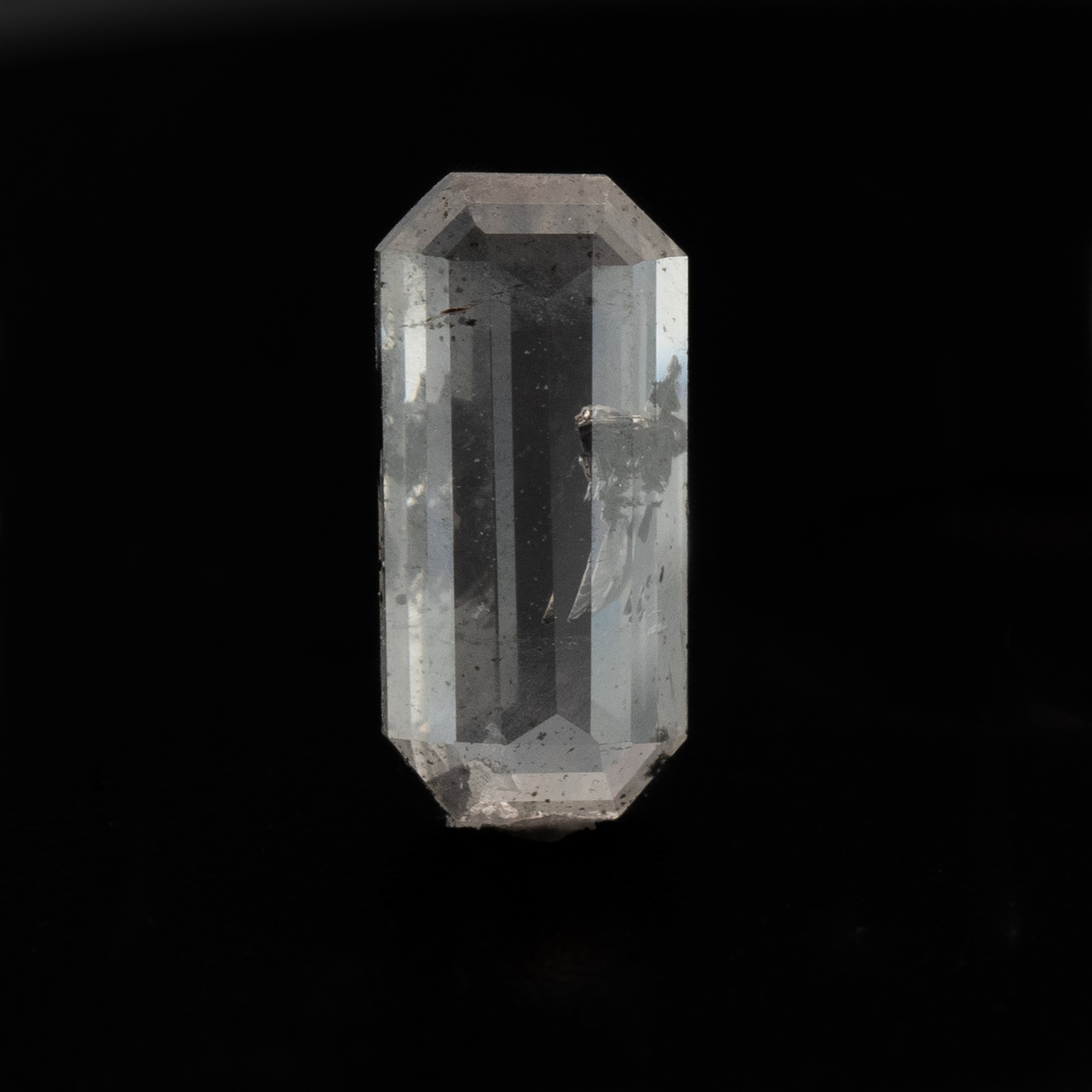 0.62ct Rose Cut Salt and Pepper Diamond - Unique Rectangular Shape for Engagement Rings & Fine Jewelry