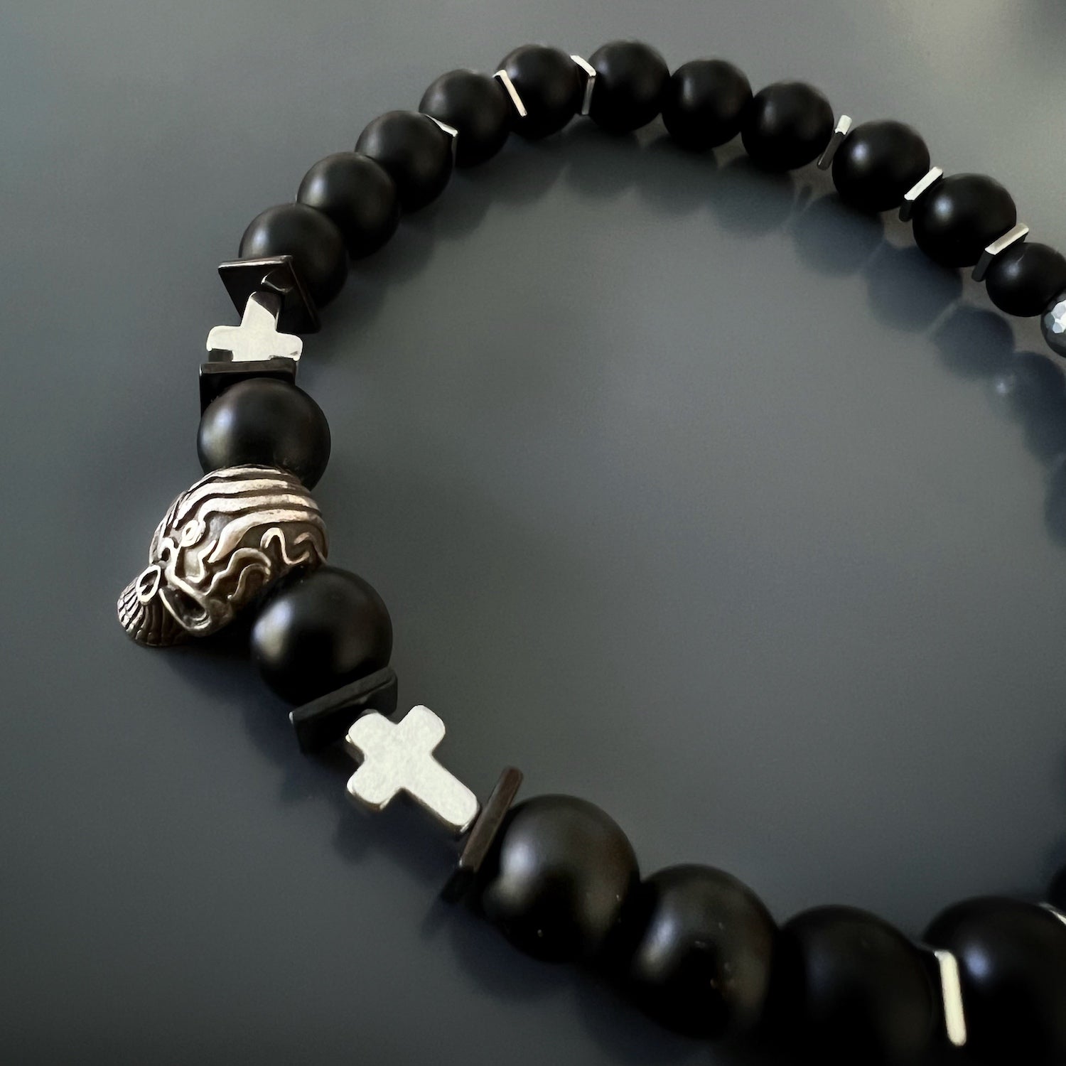 Black Onyx Skull Bracelet for Men - Gothic Punk Rock Jewelry - Perfect for Halloween, Costume Parties & Alternative Fashion