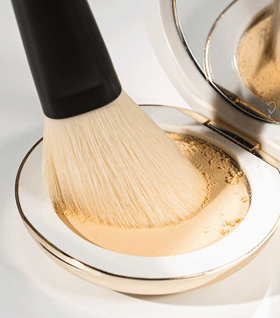 Premium Powder Brush for Flawless Makeup Application - Soft & Dense Kabuki Brush for Loose & Pressed Powder, Foundation & Blush - Perfect for Daily Makeup & Professional Use