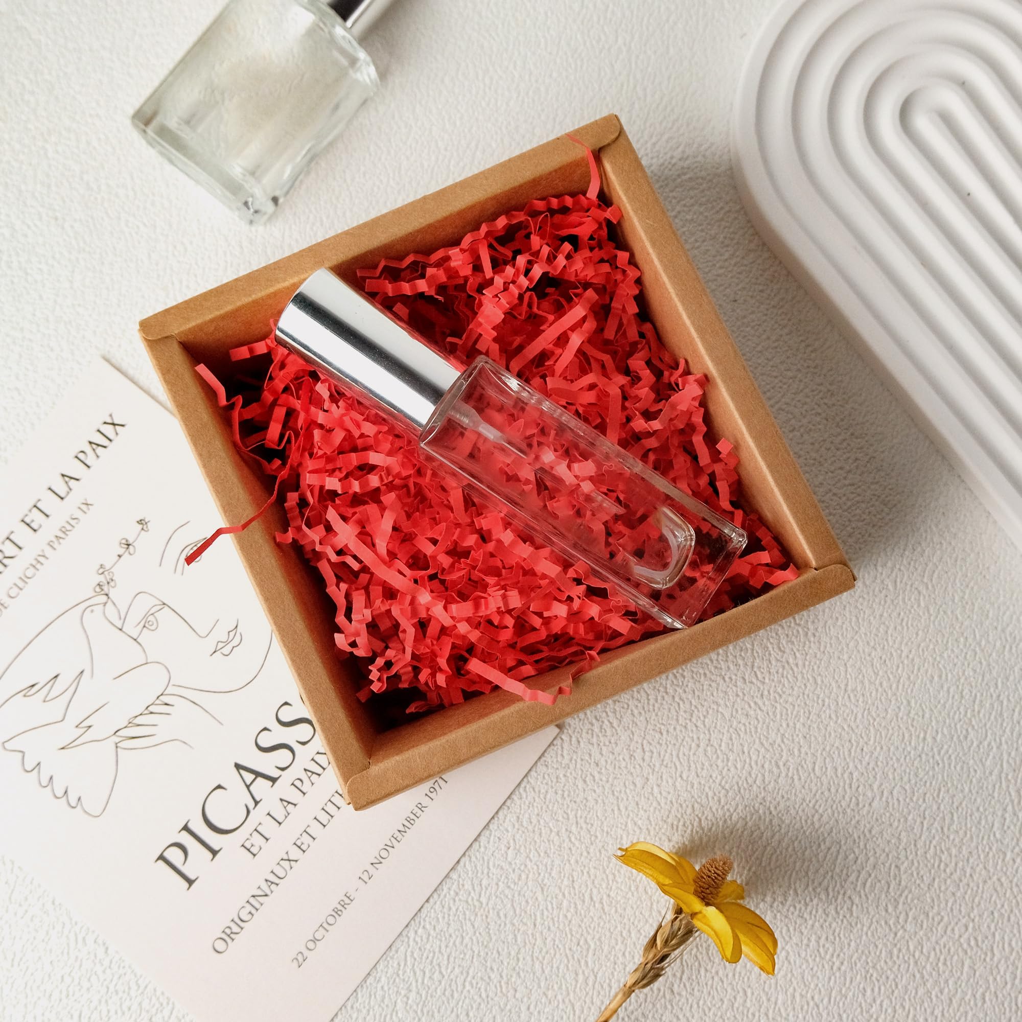 TCAIRG - 1.5 LB Red Crinkle Cut Paper Shred Filler for Gift Wrapping, Basket Filling, Party Decorations & Wedding Confetti - Premium Shredded Paper for Gift Boxes, Easter Baskets, Christmas Presents & Birthday Party Supplies