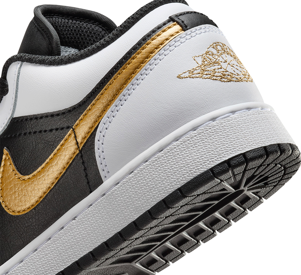 Air Jordan 1 Low GS Sneakers - Kids' Basketball Shoes for Boys & Girls - Lightweight Comfortable Casual Wear for School, Sports & Everyday Use