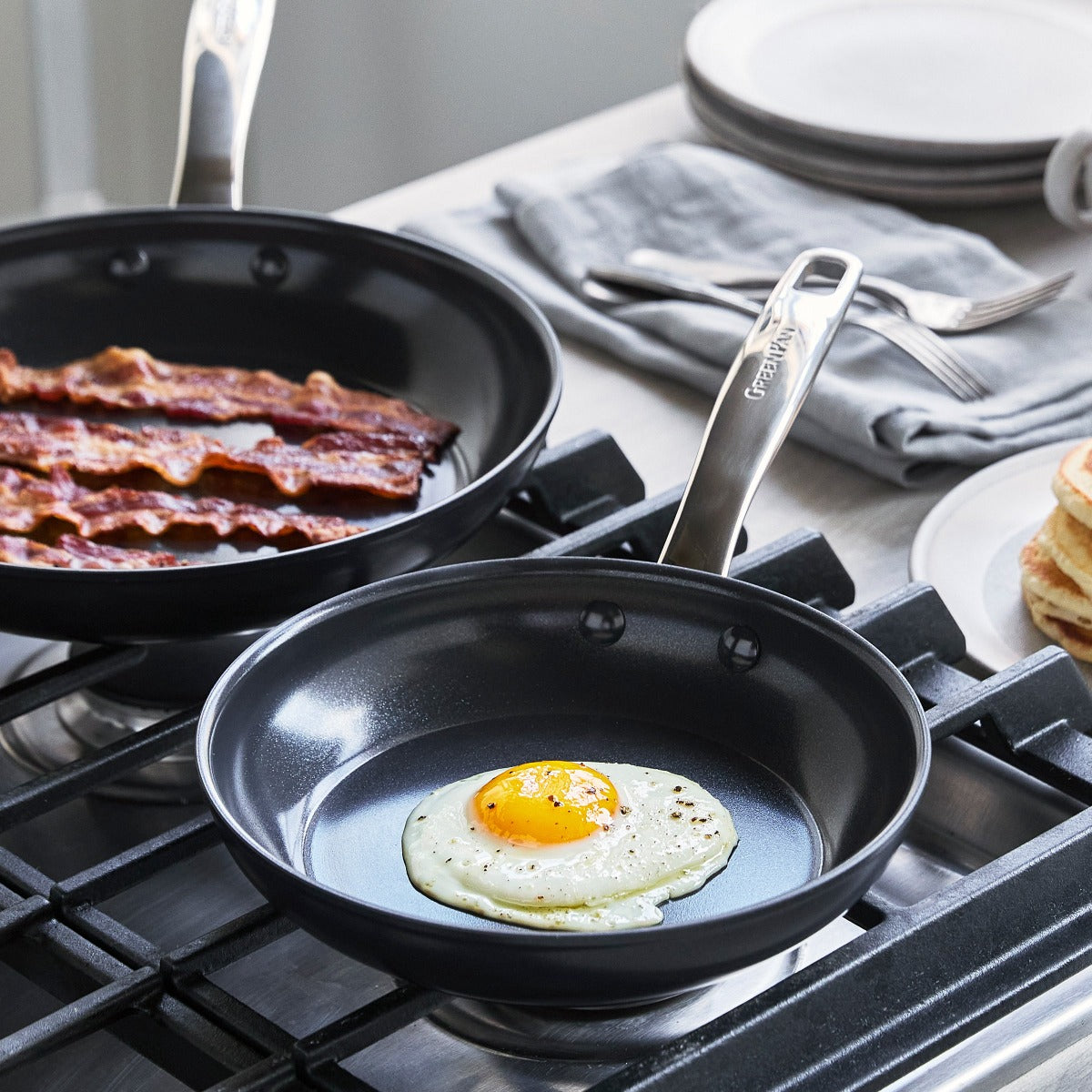 Premium Chatham Black Ceramic Nonstick 8-Inch Frying Pan - PFOA Free, Healthy Cooking Skillet for Eggs, Pancakes & Sauteing - Ideal for Gas, Electric & Induction Stovetops