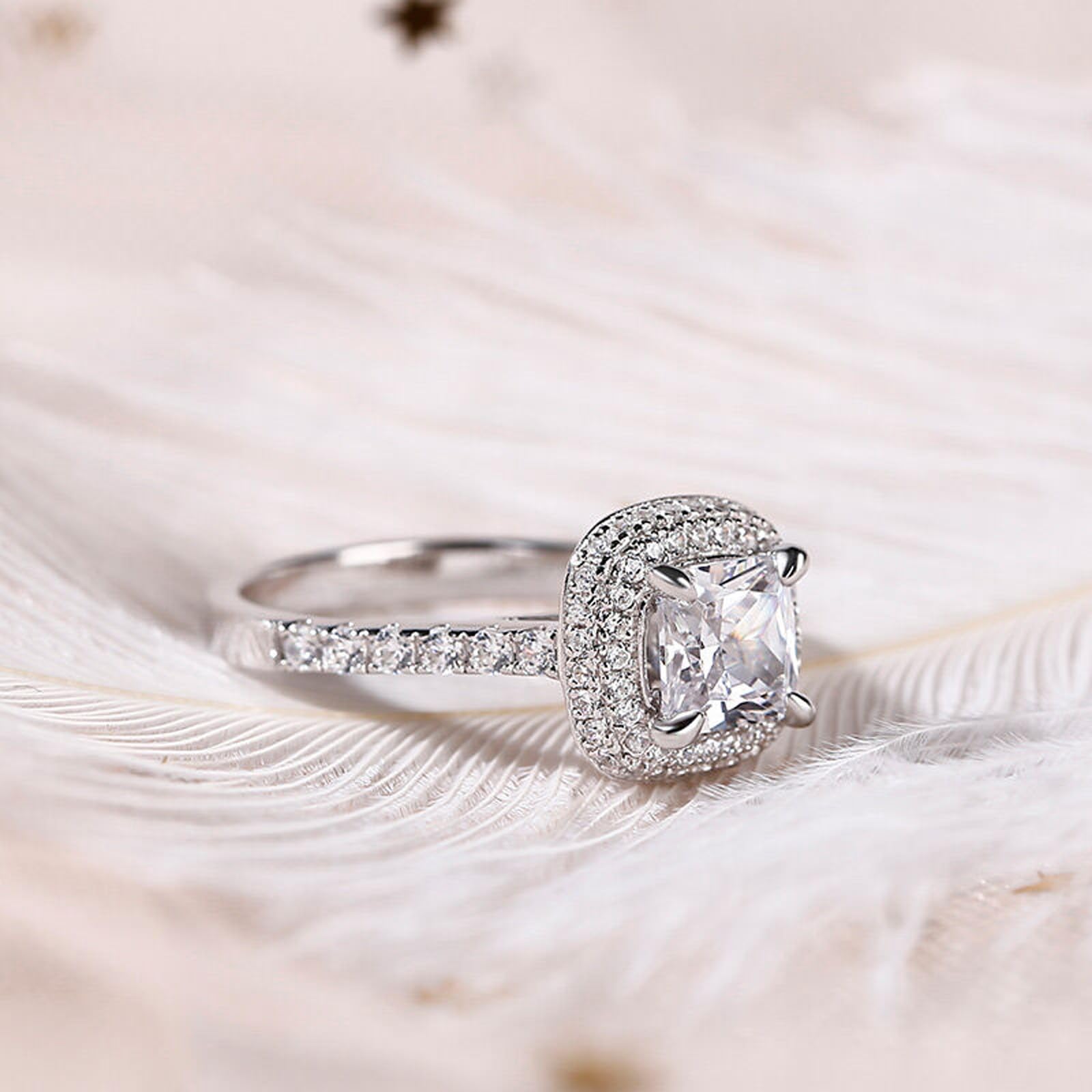 Jeulia 3 Carat Double Halo Engagement Ring - 925 Sterling Silver Cubic Zirconia Cushion Cut Wedding Band for Women, Anniversary Promise Ring with Romantic Jewelry Box | Perfect for Proposals, Weddings, Anniversaries & Valentine's Day Gifts